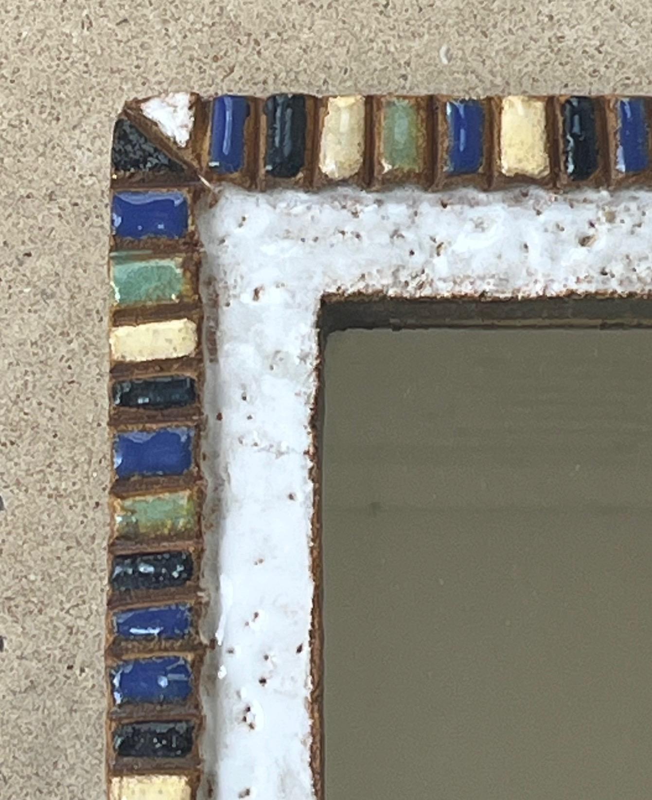 Milieu du XXe siècle Miroir en céramique émaillée, Les Argonautes, Vallauris, vers 1960 en vente