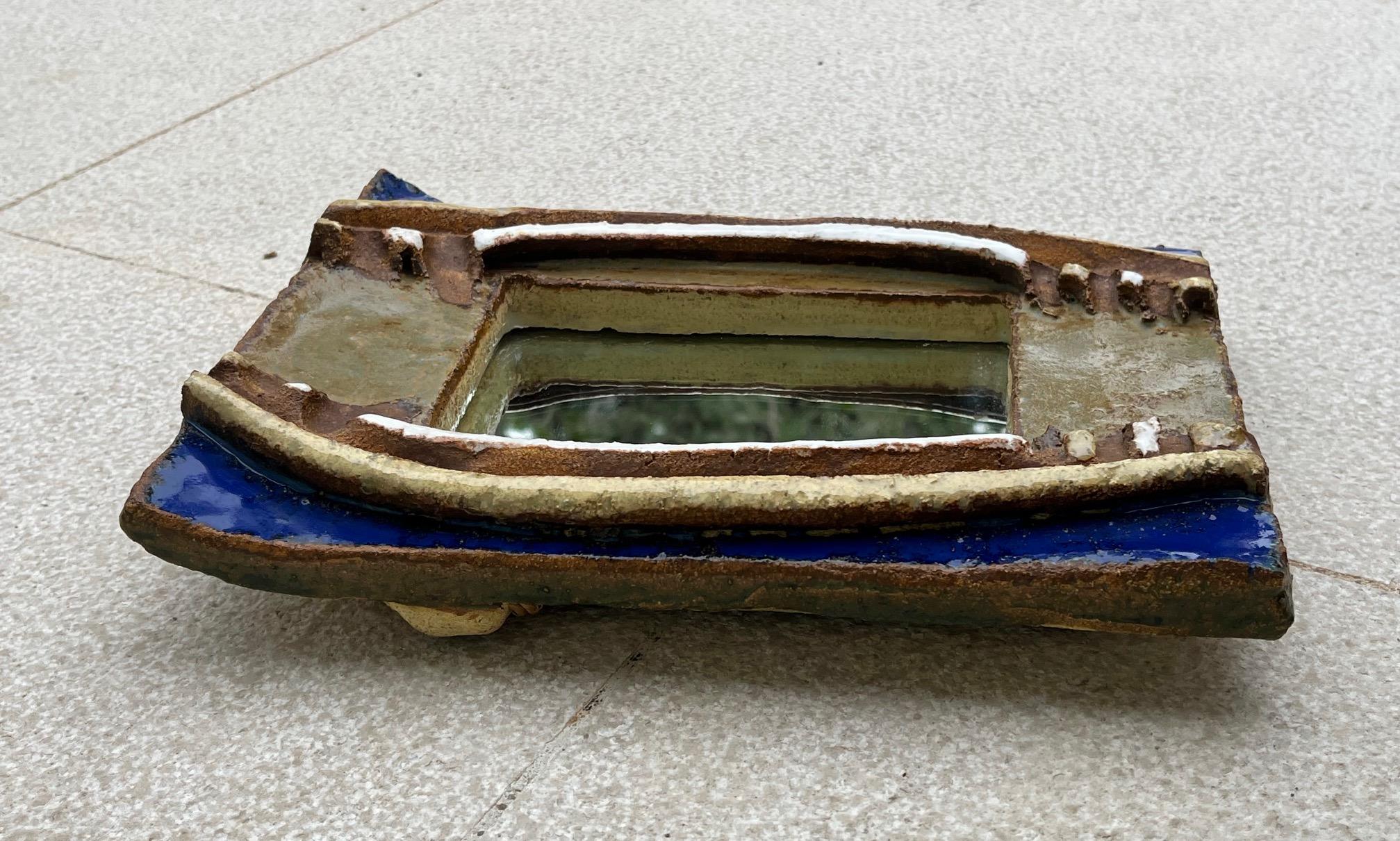 Céramique Miroir en céramique émaillée, Les Argonautes, Vallauris, vers 1965 en vente