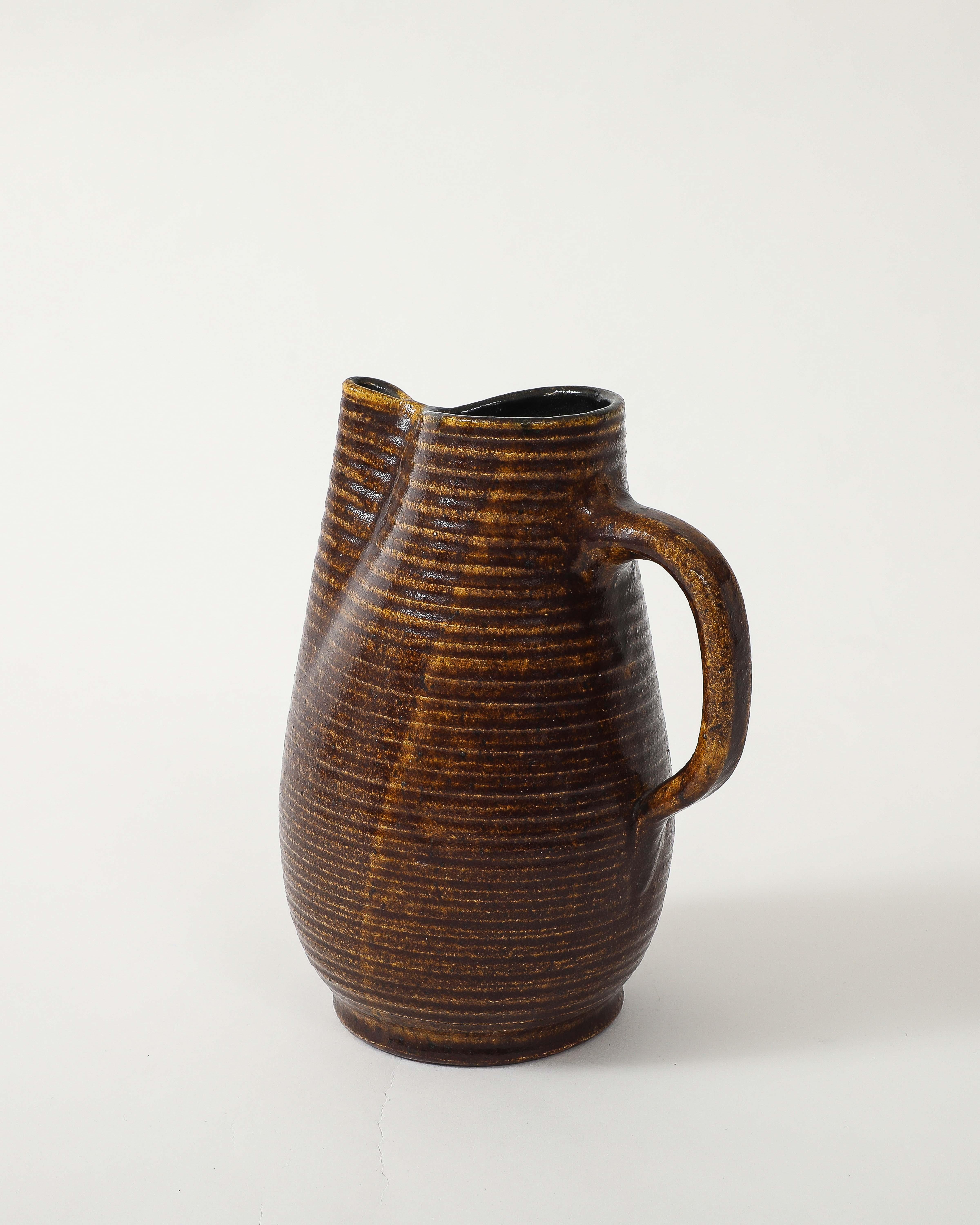 Brocca in ceramica smaltata di Accolay, Francia, 1950 ca. in vendita 4