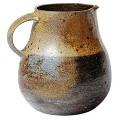 Jarra de cerámica esmaltada de Yves Mohy, hacia 1970.