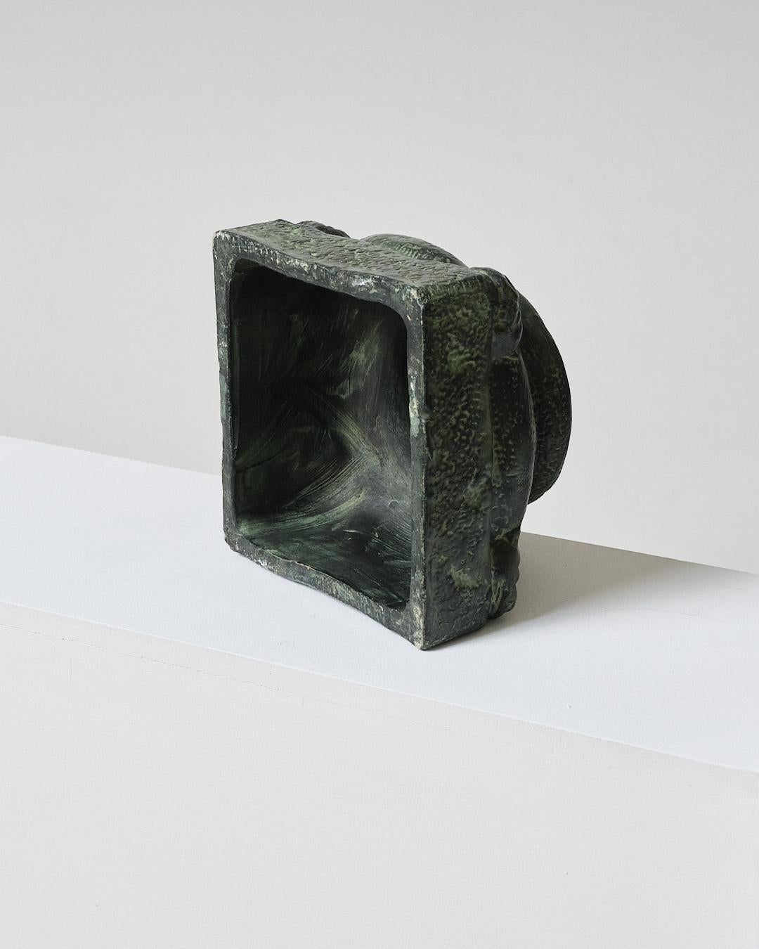 Glazed ceramic planter and stand, 1970s For Sale 1