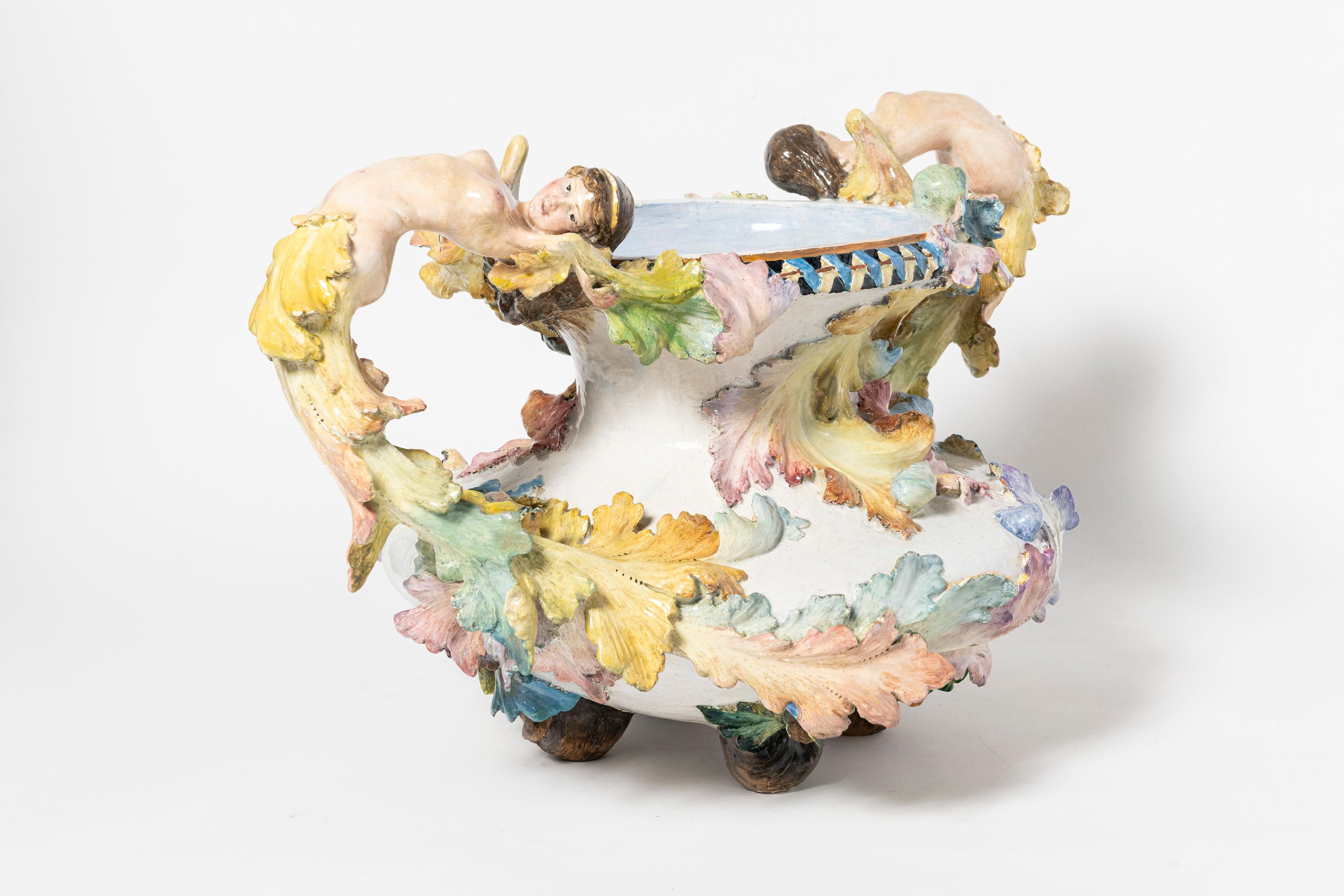 Début du 20ème siècle Jardinière en céramique émaillée, période Art nouveau, Italie, vers 1920. en vente