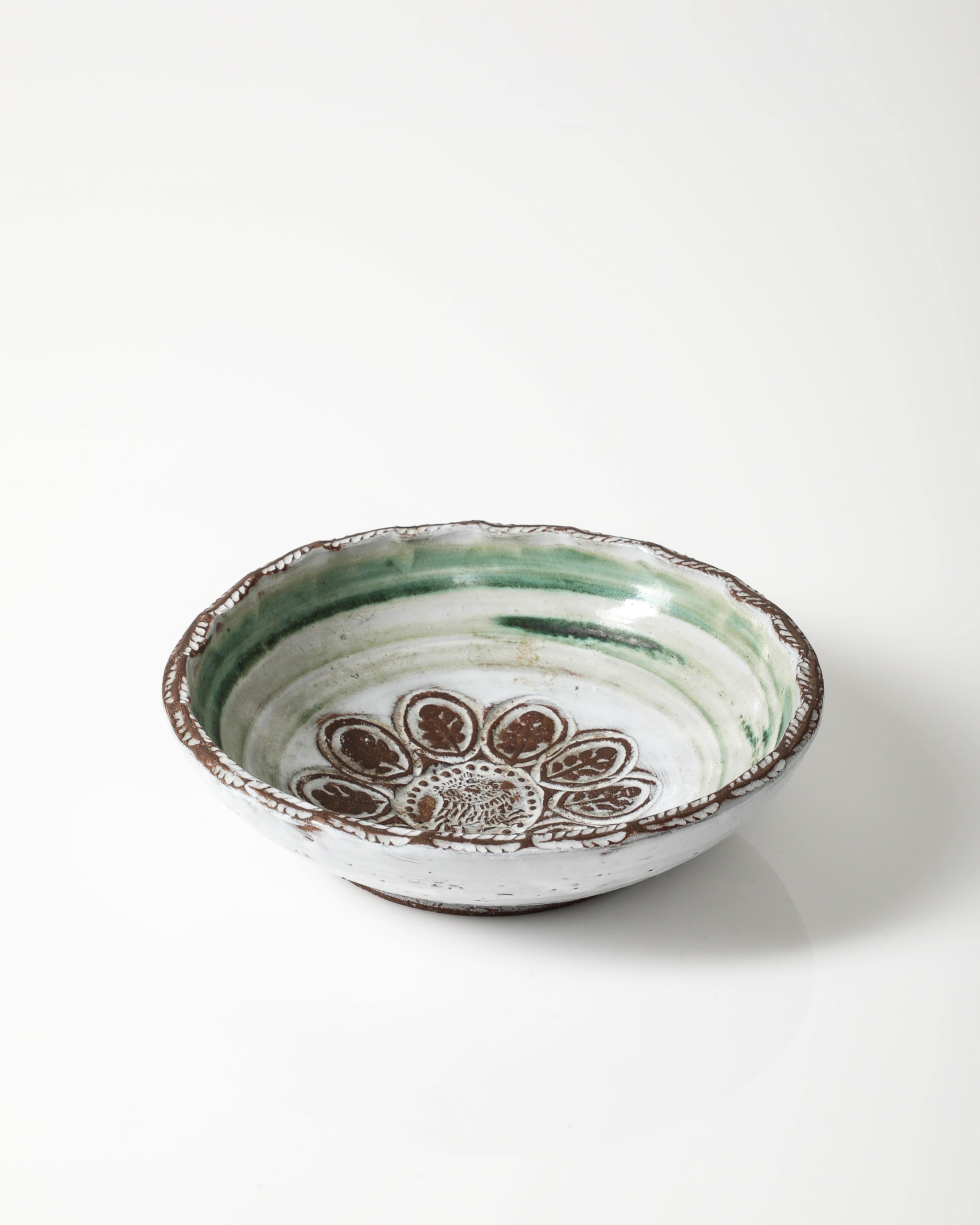 Fine XX secolo Piatto in ceramica smaltata di Albert Thiry, Francia, c.C. 1970 in vendita
