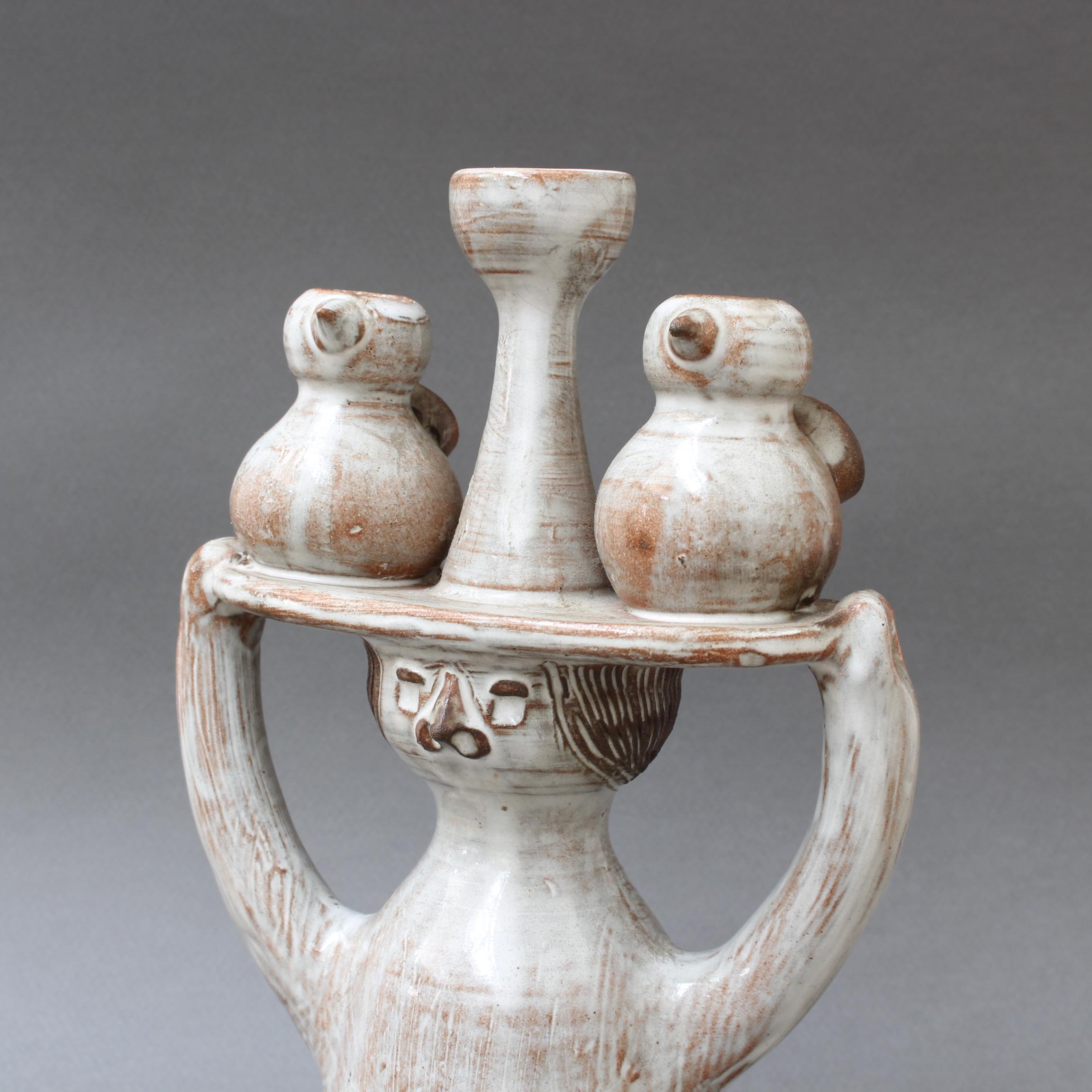 20ième siècle Porteuse de poterie en céramique émaillée de Jacques Pouchain / Atelier Dieulefit