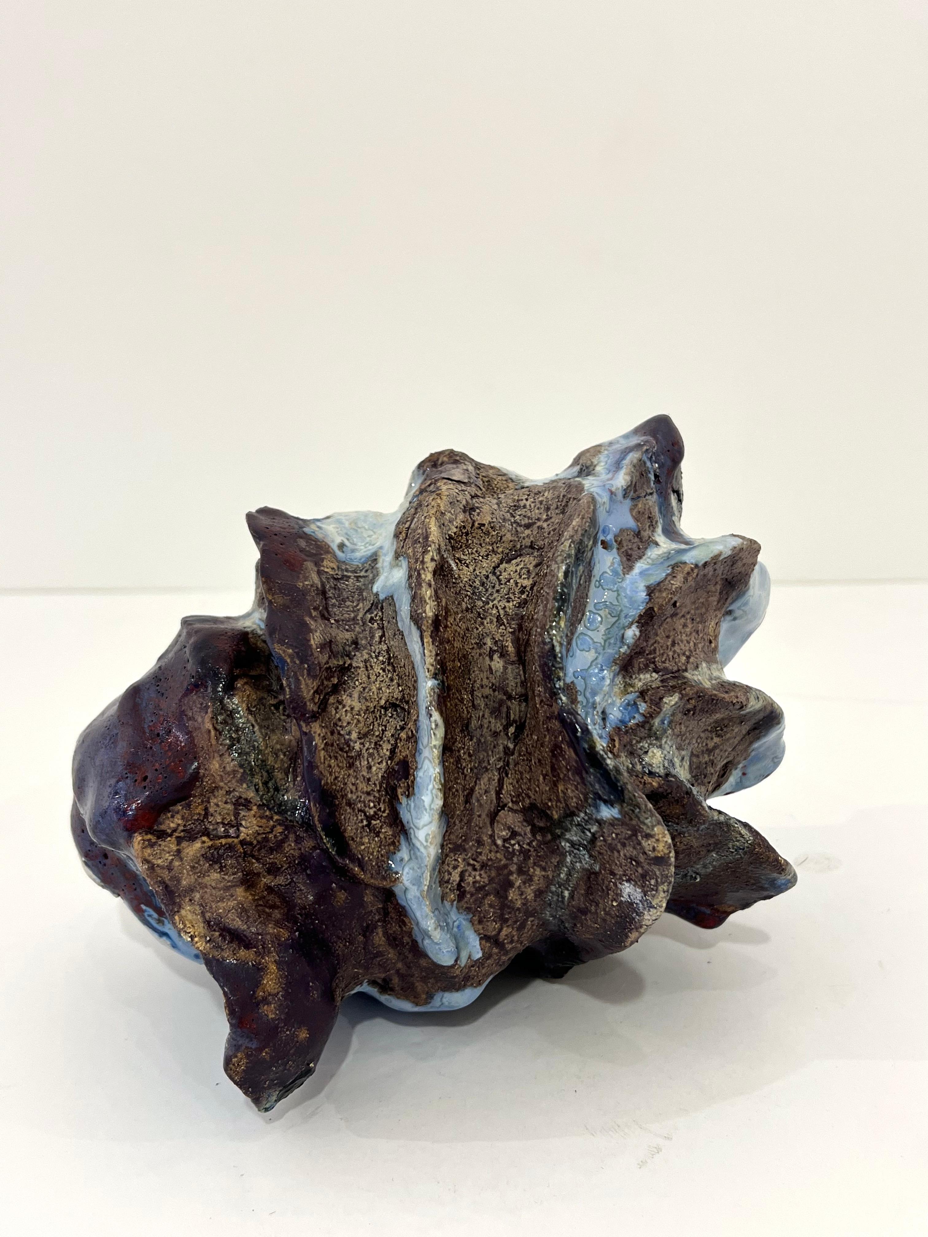 XXI secolo e contemporaneo Vaso piccolo scultoreo in ceramica smaltata di Henrik Folsgaard in vendita