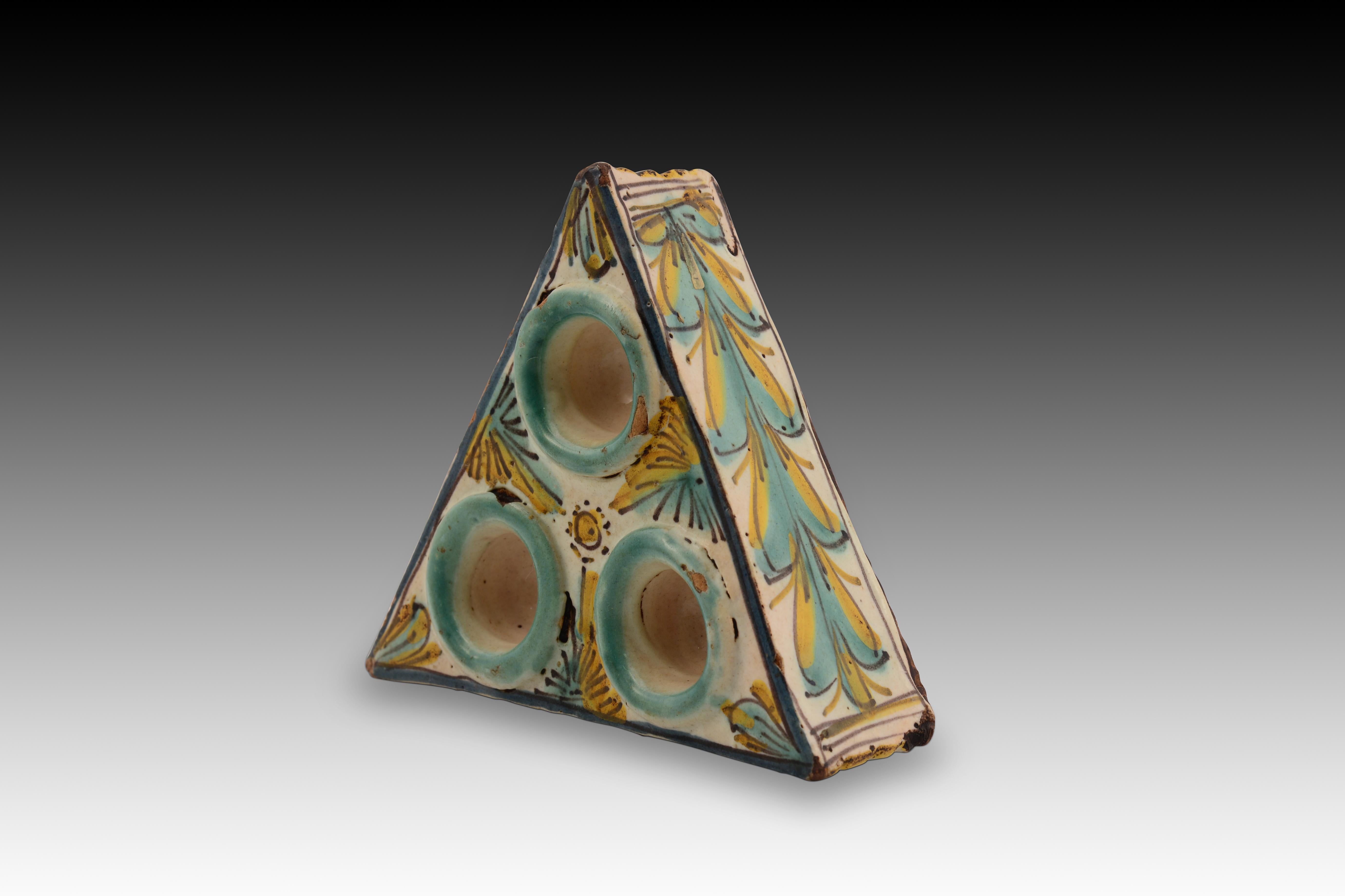 Glazed ceramic spice rack. Talavera de la Reina, 18th century.  For Sale 1