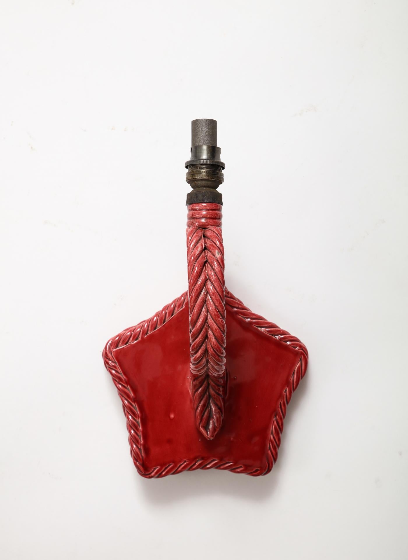 Red-Pink French Glazed Ceramic Star Shaped Wall Sconce, c. 1960 For Sale 1