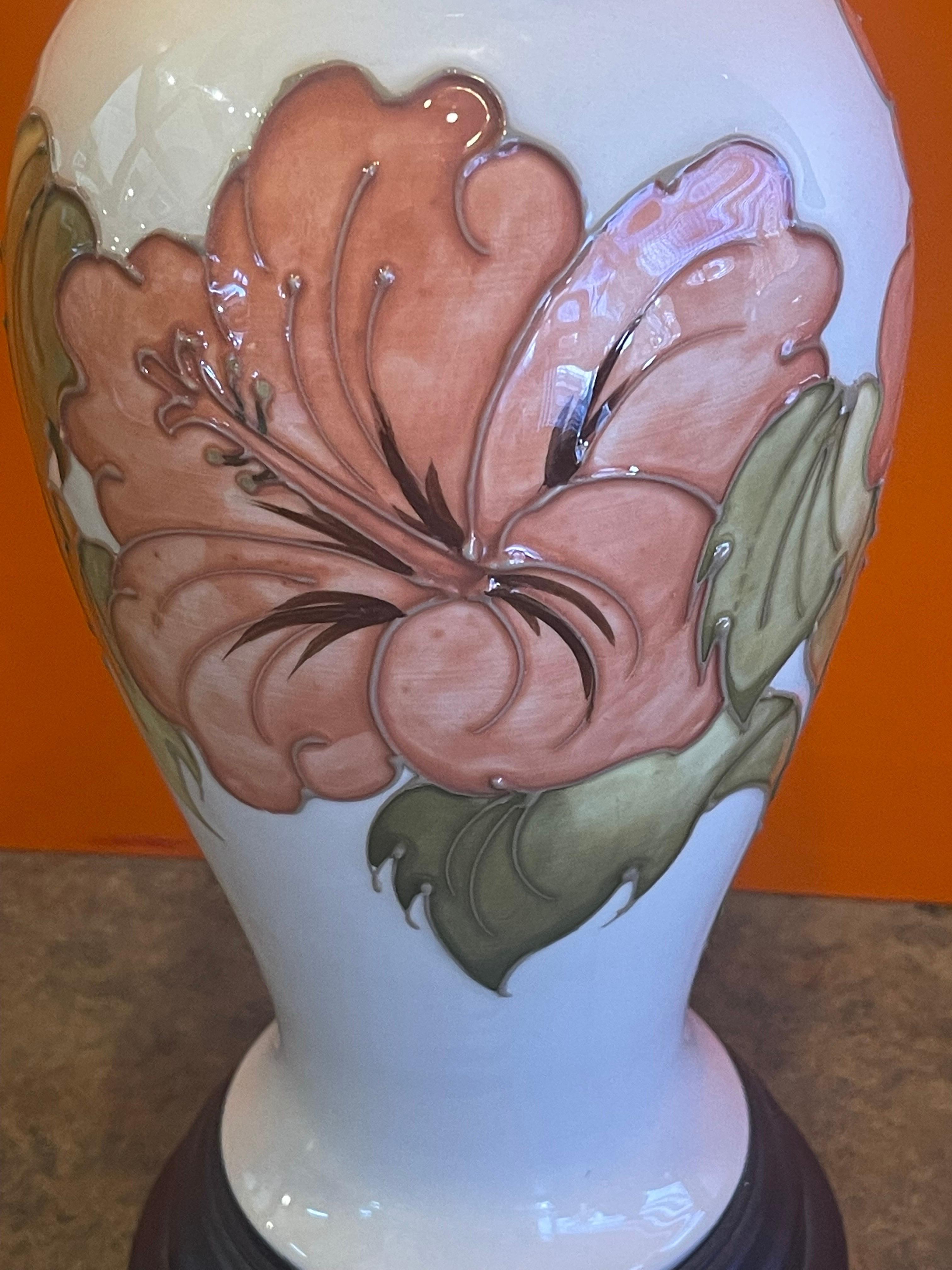 20th Century Glazed Ceramic Studio Pottery Table Lamp on Walnut Base by Moorcroft For Sale