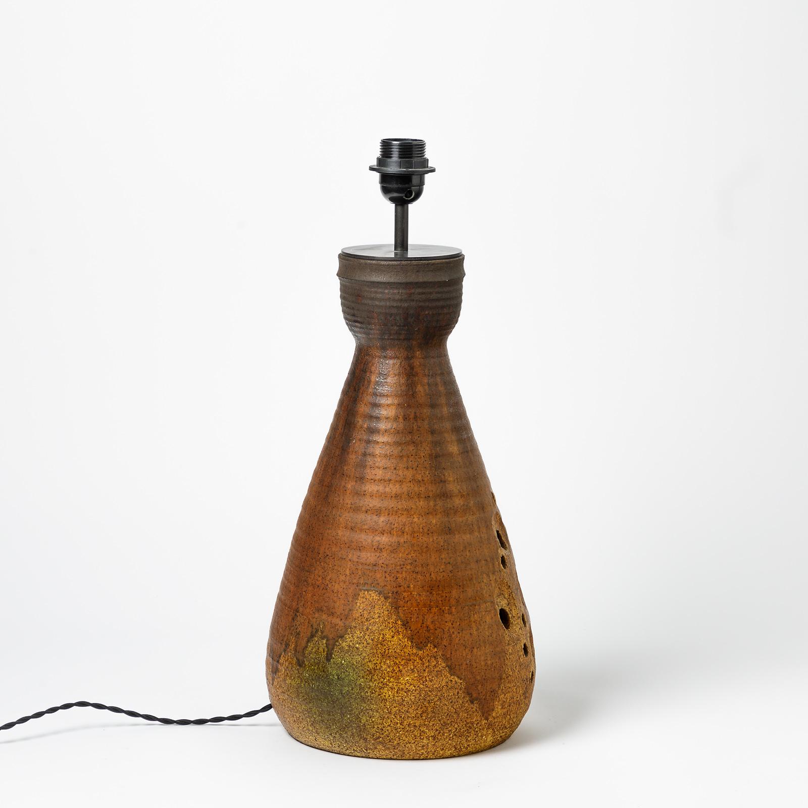 Beaux Arts Glazed ceramic table lamp by Les potiers d’Accolay, circa 1960-1970 For Sale