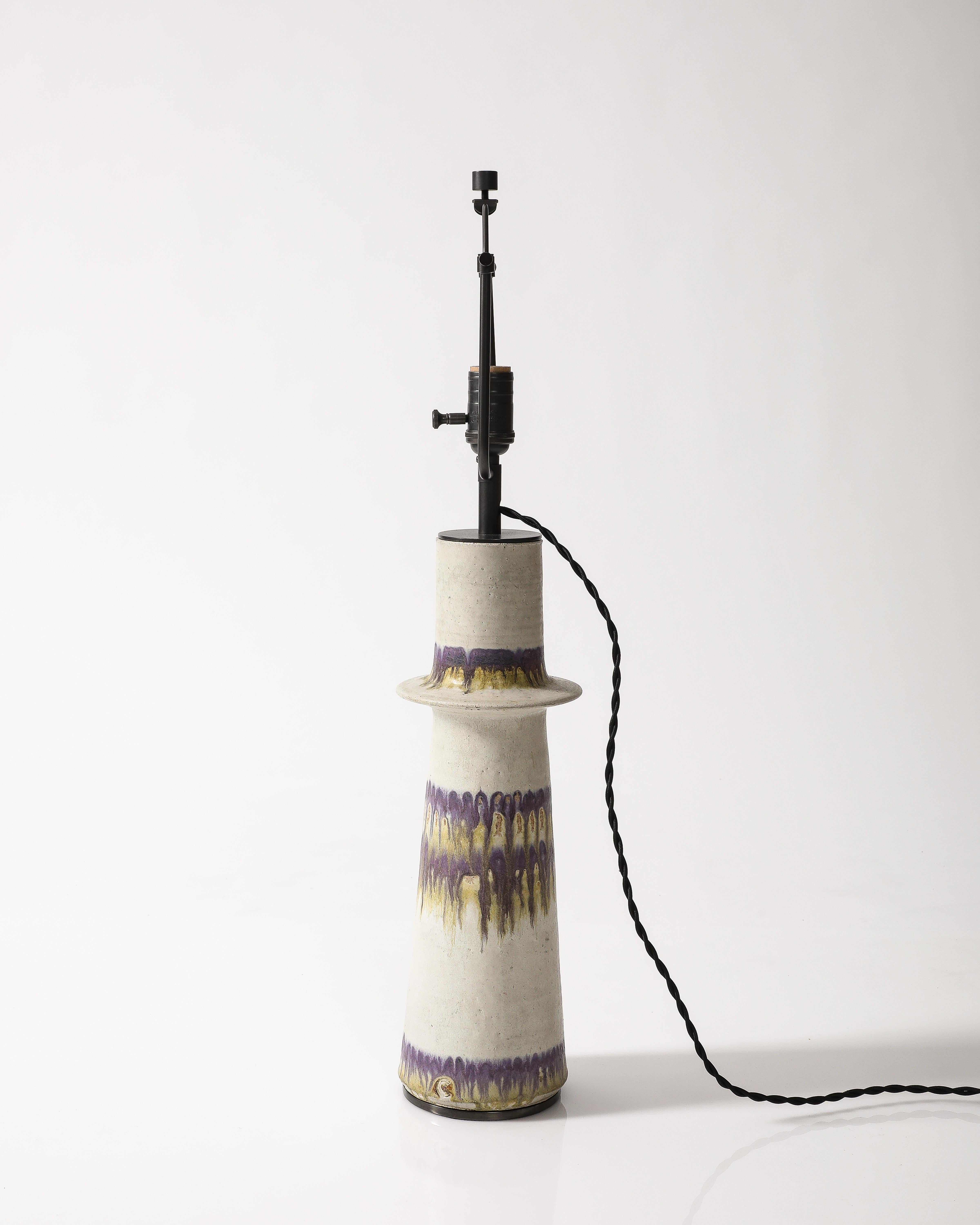 Anglais Lampe de table en céramique émaillée, Angleterre, vers 1970 en vente