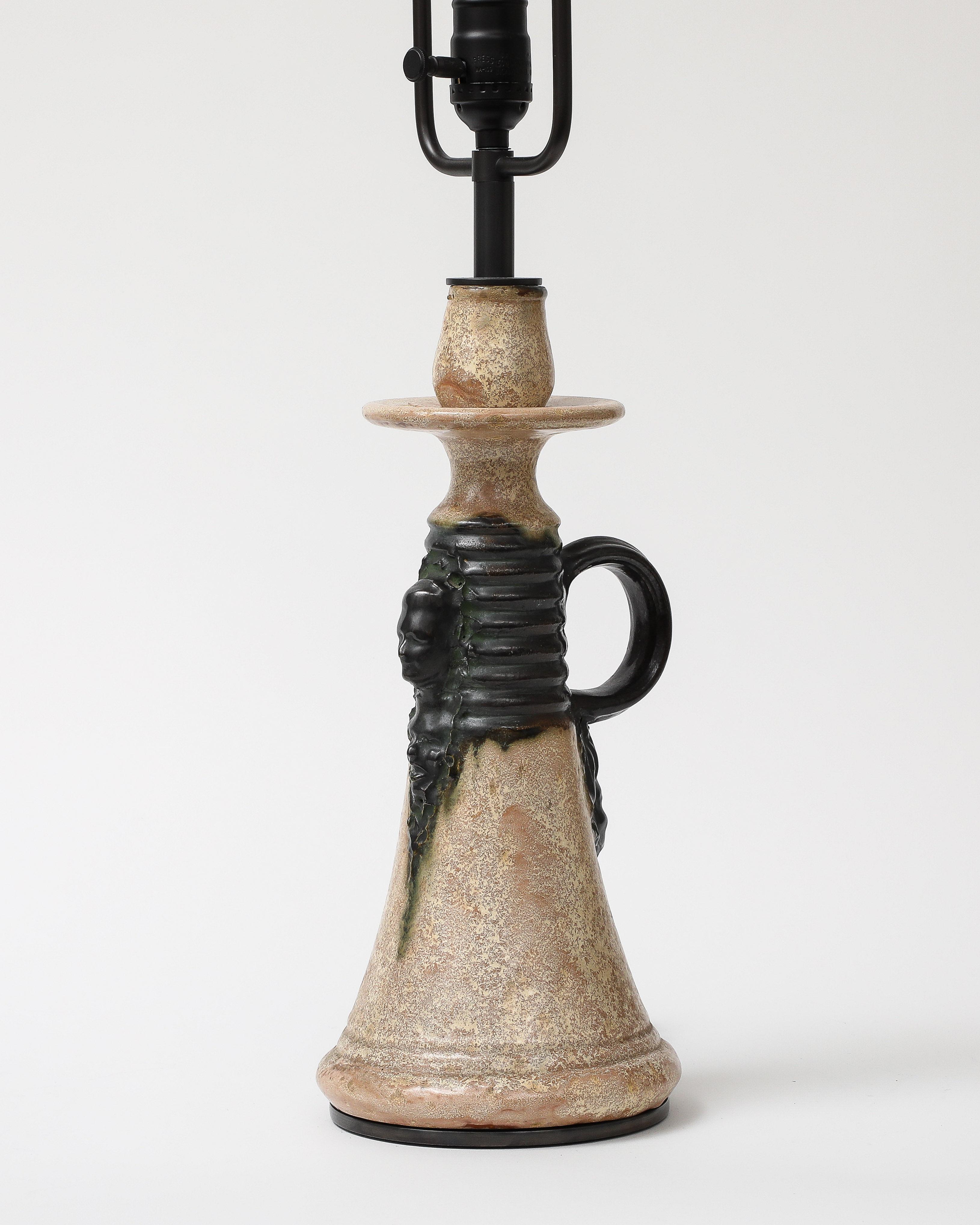 Lampe de table en céramique émaillée, France, c. 1960 en vente 3