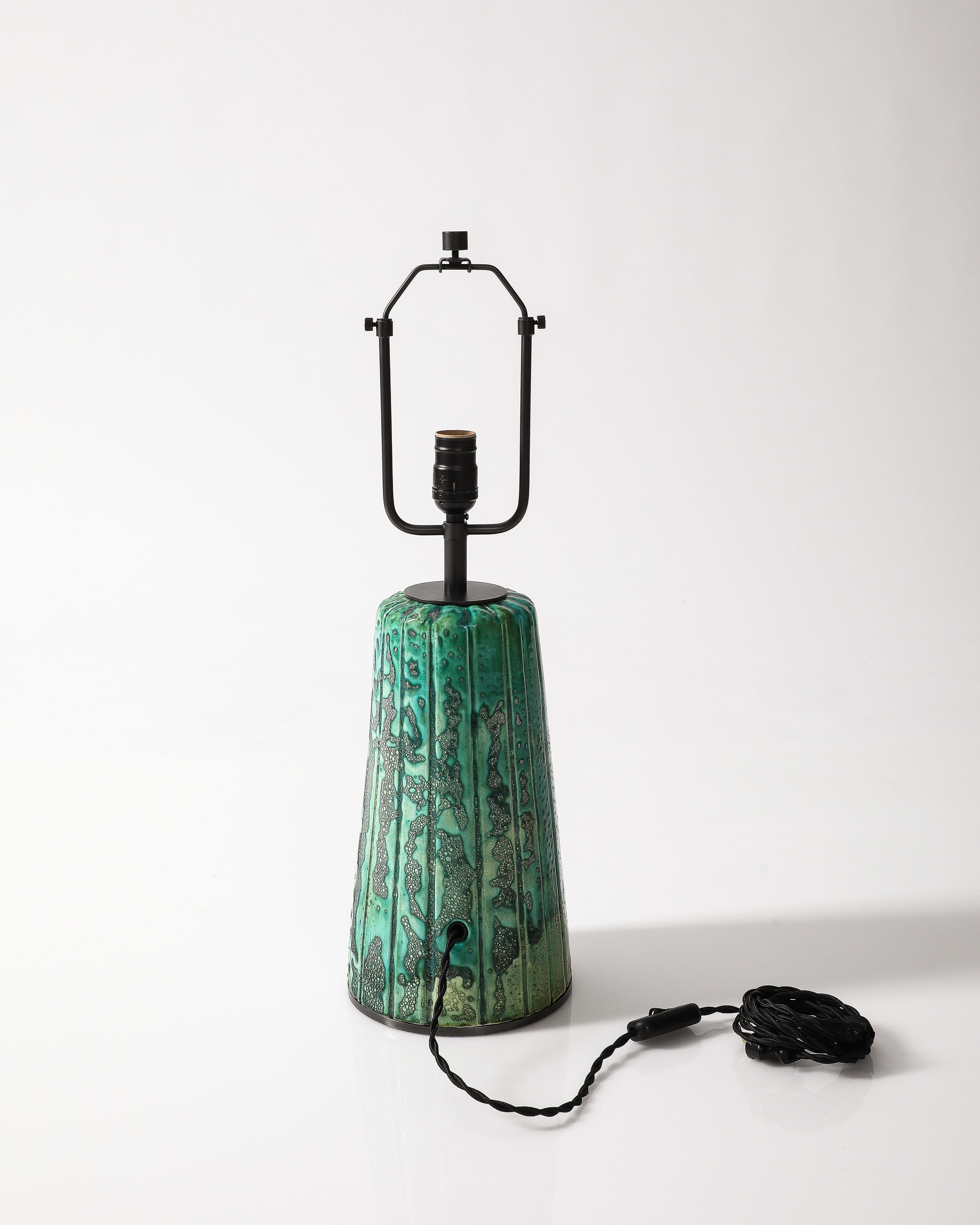 Francese Lampada da tavolo in ceramica smaltata, Francia, 1960 ca.