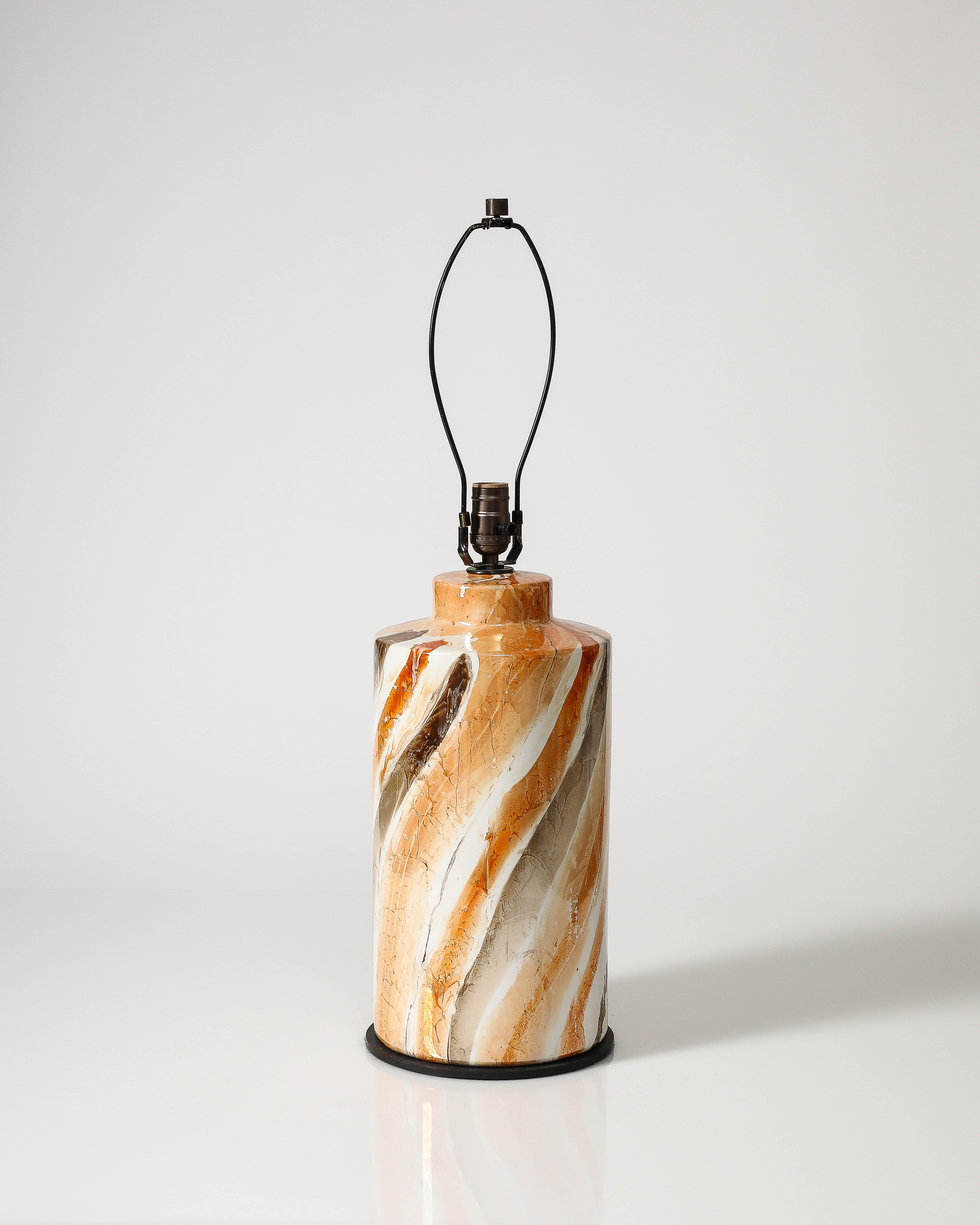Américain Lampe de table en céramique émaillée, États-Unis, vers 1950 en vente