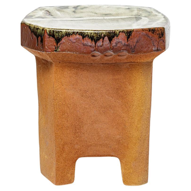 Table ou tabouret en céramique émaillée de Marie-Lucie Trinquand, 2025.