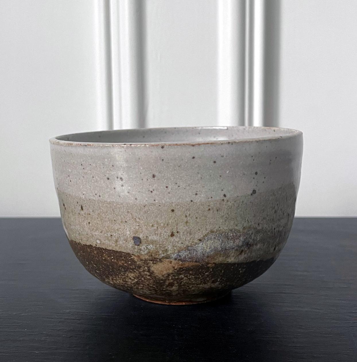 Glasierte Keramik-Teeschale von Toshiko Takaezu (amerikanisch) im Angebot