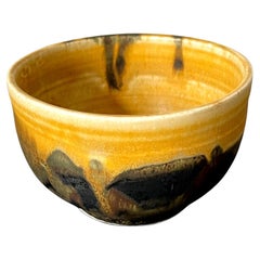 Glasierte Keramik-Teeschale von Toshiko Takaezu