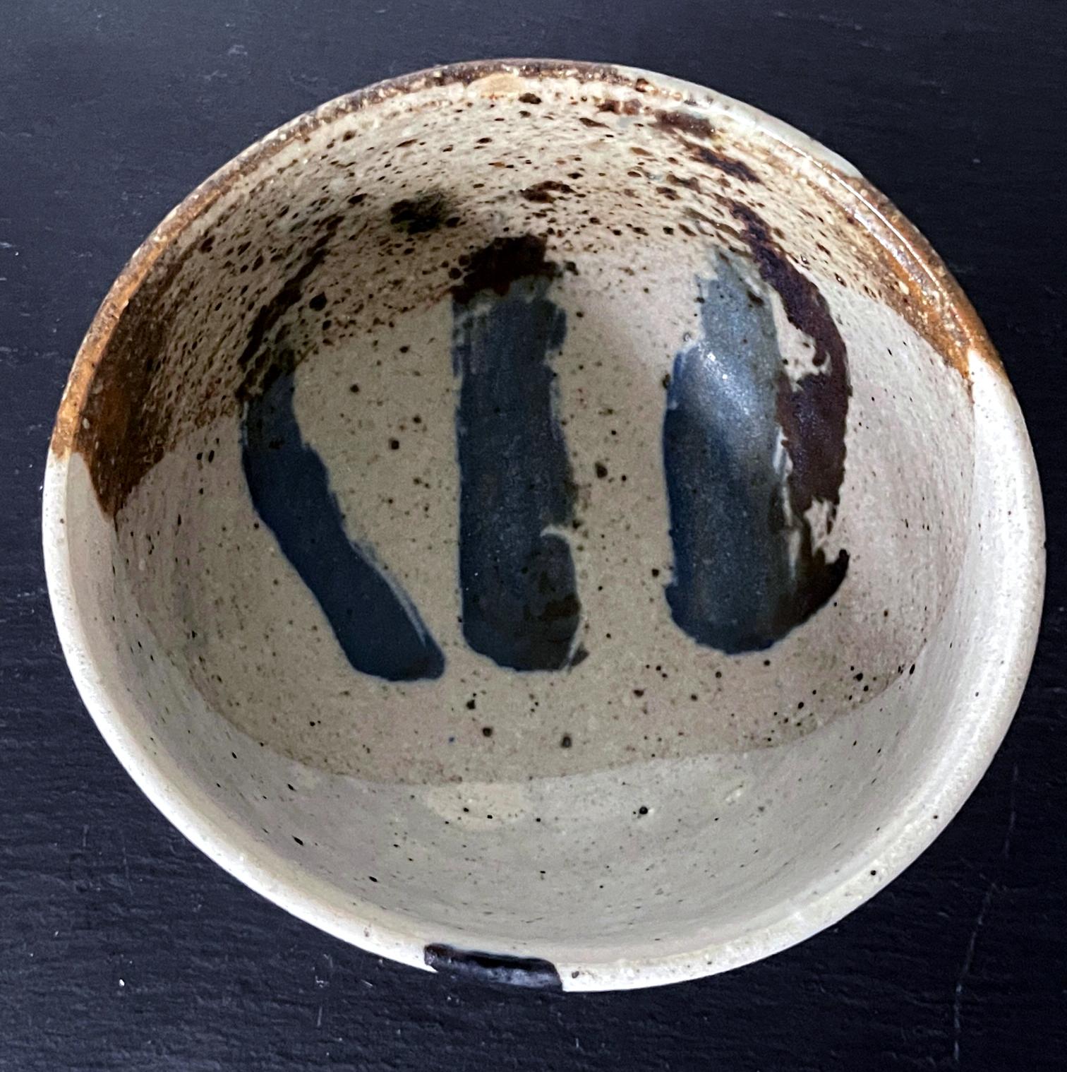 20th Century Glazed Ceramic Tea Bowl with Abstract Strokes by Toshiko Takaezu For Sale