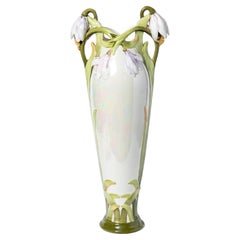  Vase en céramique émaillée, période Art nouveau, France, début du 20e siècle.