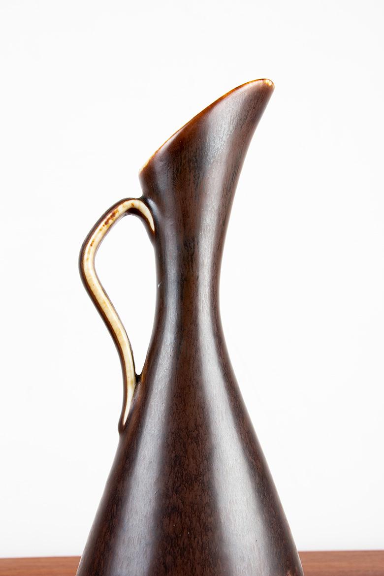 Vase aus glasierter Keramik mit metallischen und braunen Akzenten von Gunnar Nylund. im Angebot 4
