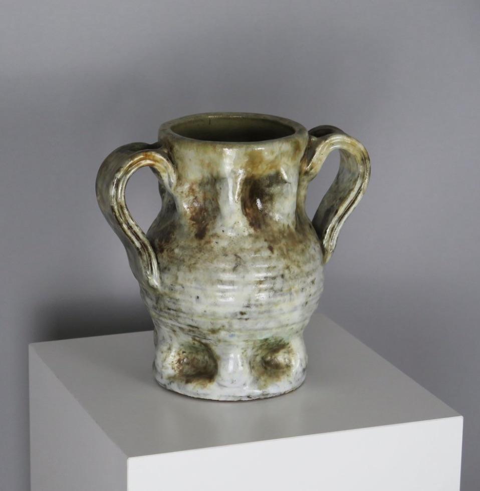 Français Vase en céramique émaillée d'Alexandre Kostanda en vente
