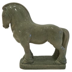 glasierte Celadon-Pferd-Skulptur aus Keramik mit Craquelé-Verschluss