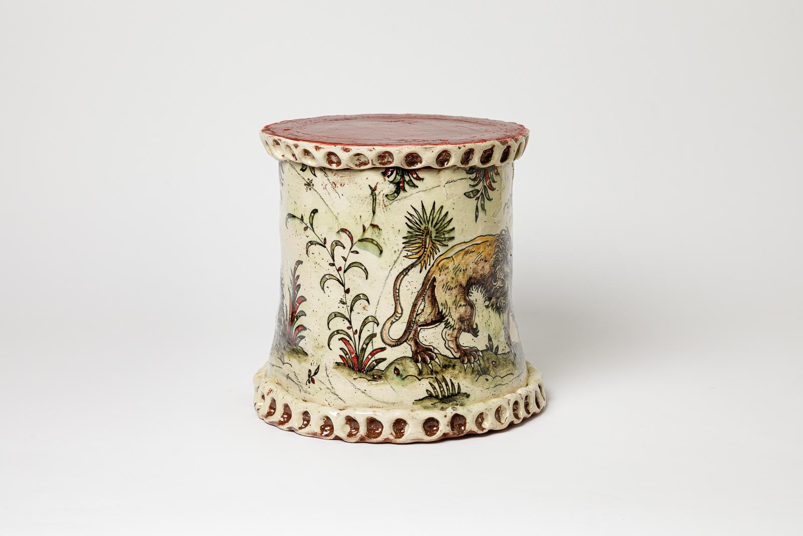 Glazed earthenware stool decorated with a chimera by Jérôme Galvin, 2025. In condizioni Nuovo in vendita a Saint-Ouen, FR