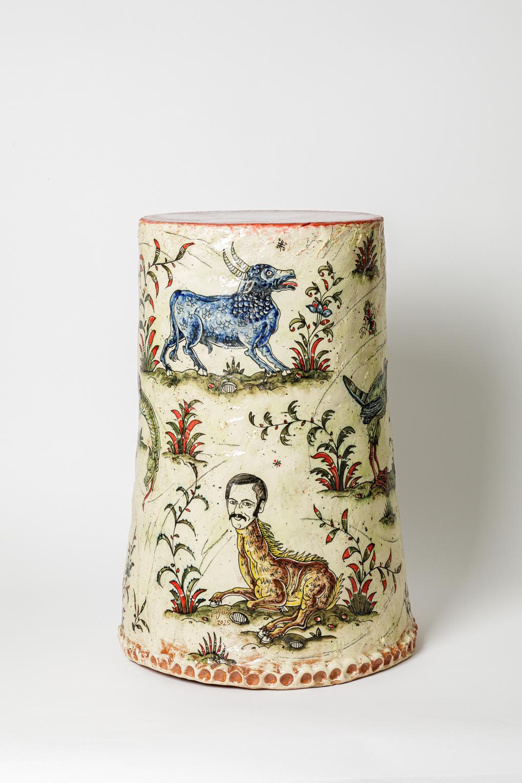 Glazed earthenware stool or table decorated with fantastical animals by Jérôme Galvin. 
Artist’s signature at the base. 2025. Unique piece.
H: 23.2 × 16.1 × 16.9 inches.
