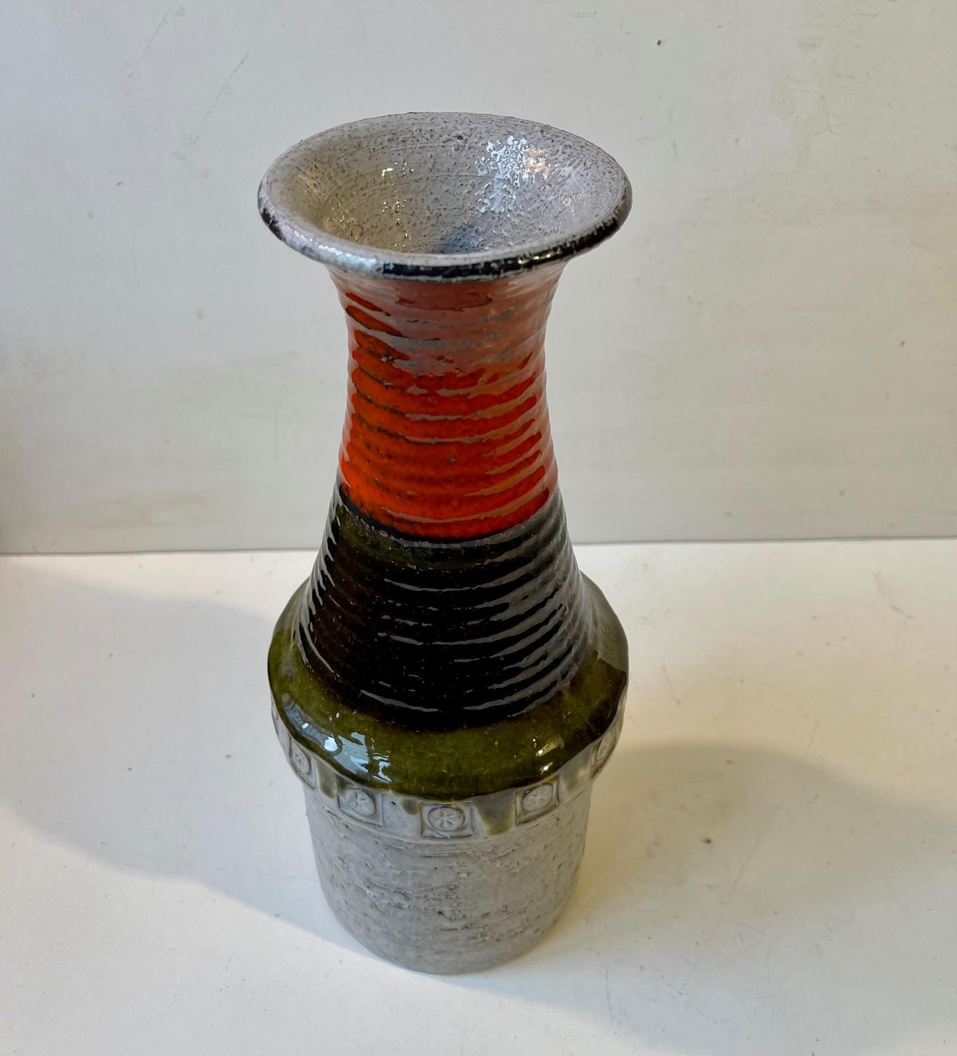 Mid-20th Century Glazed  Italian Chamotte Stoneware Vase attributed to Aldo Londi for Bitossi For Sale