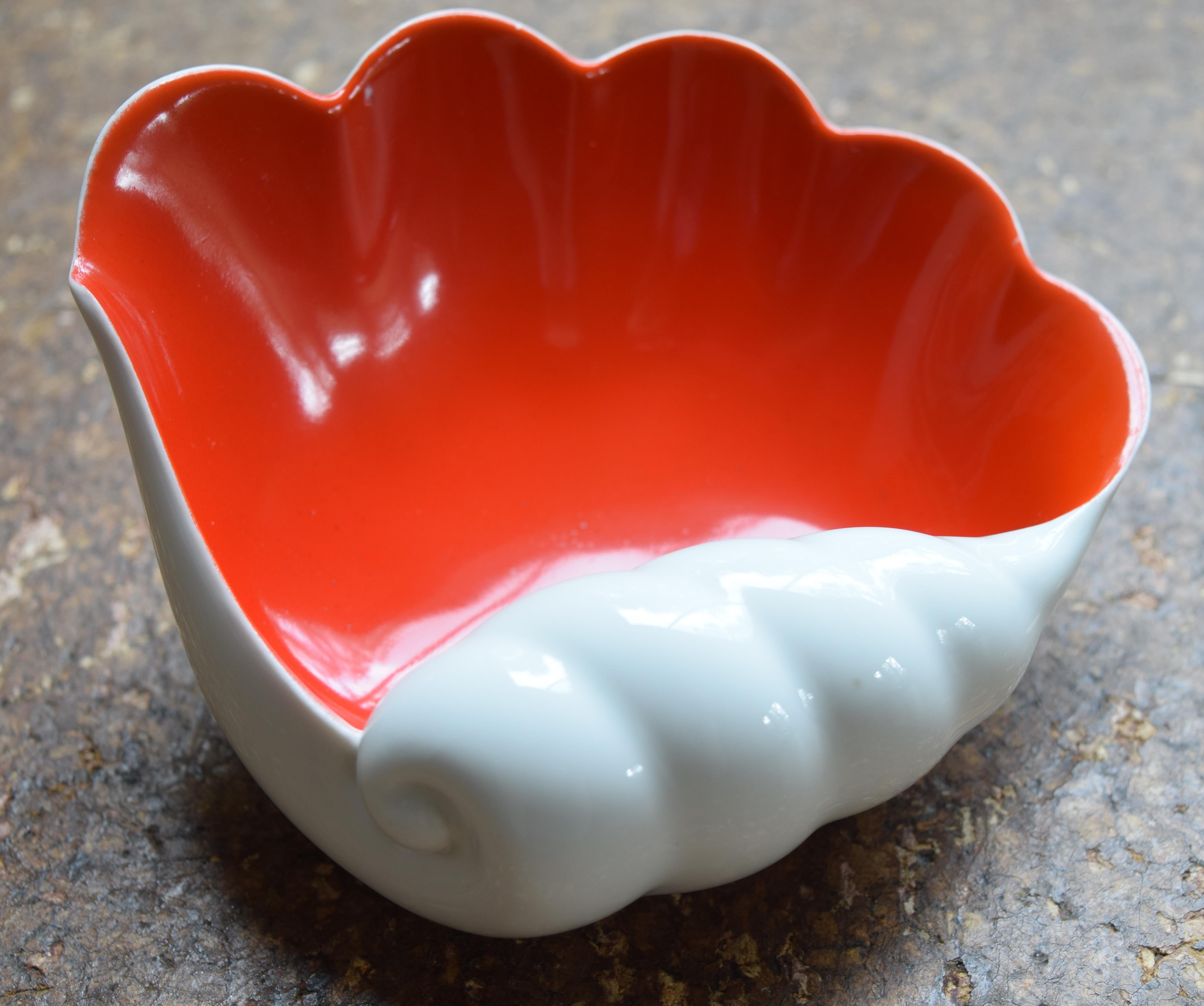 Petite but striking red and white shell by Ed Langbein for Richard Ginori.