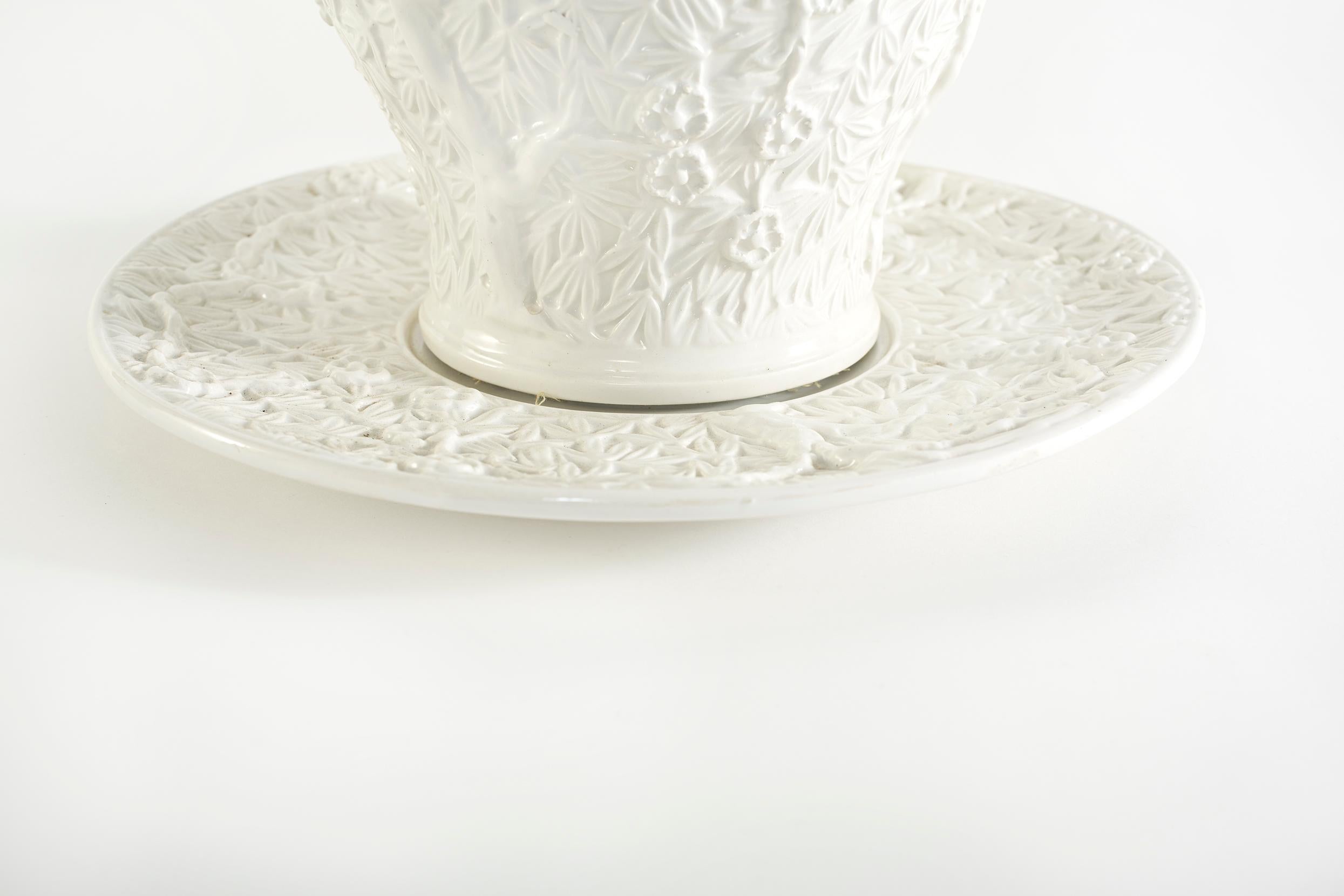 Glazed Porcelain Tableware Garniture Set For Sale 1