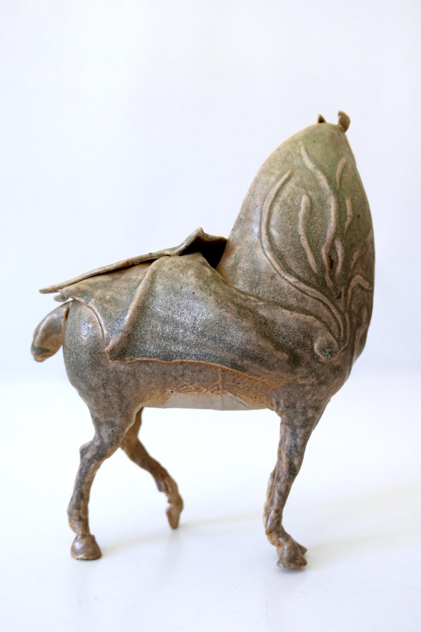 Glazed Pottery Horse by German Artist Harro Frey In Good Condition For Sale In Munich, DE