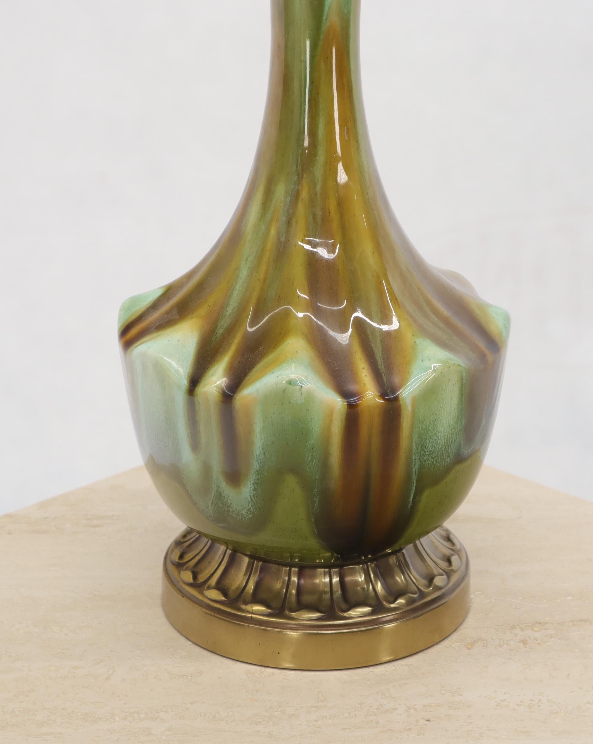 20th Century Glazed Pottery Mid-Century Modern Table Lamp