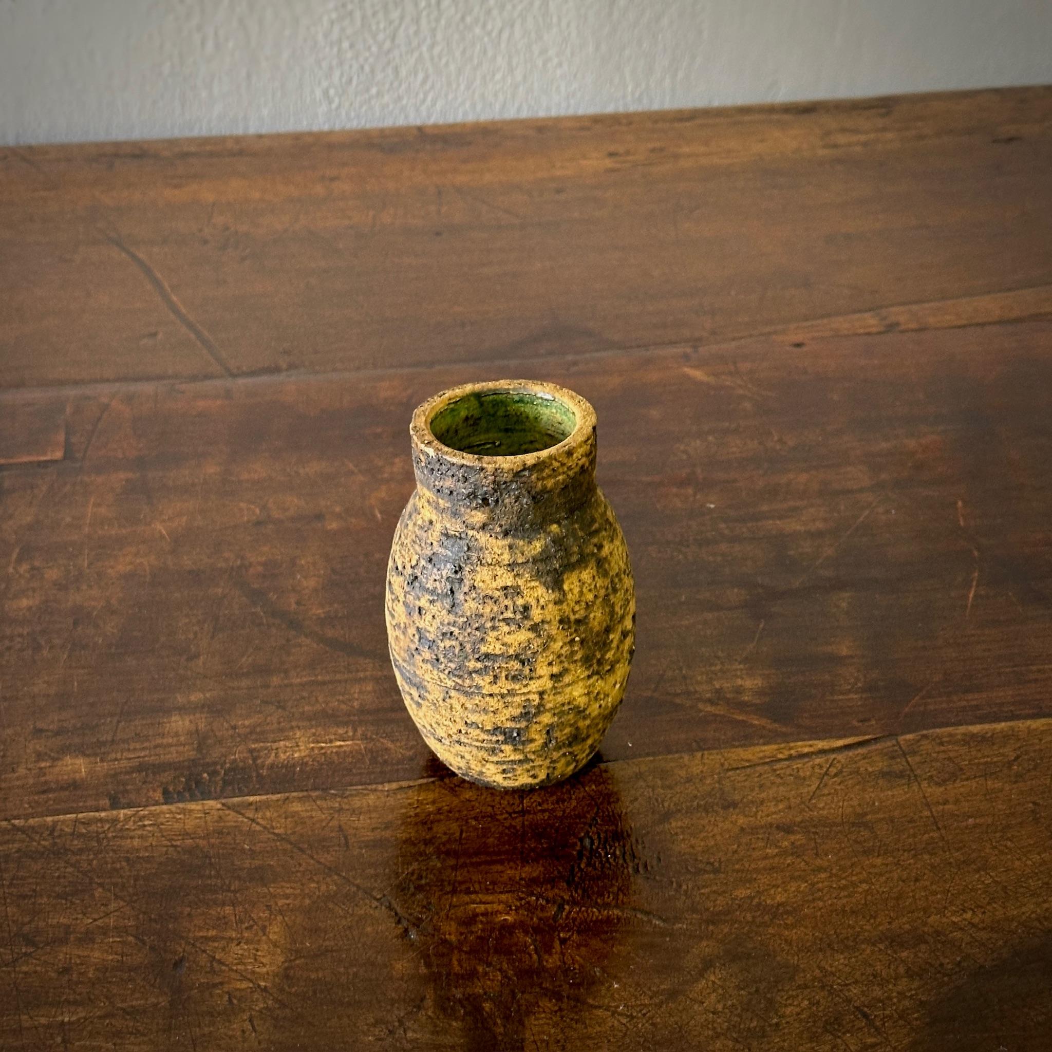 Vases poterie émaillée Bon état - En vente à Los Angeles, CA