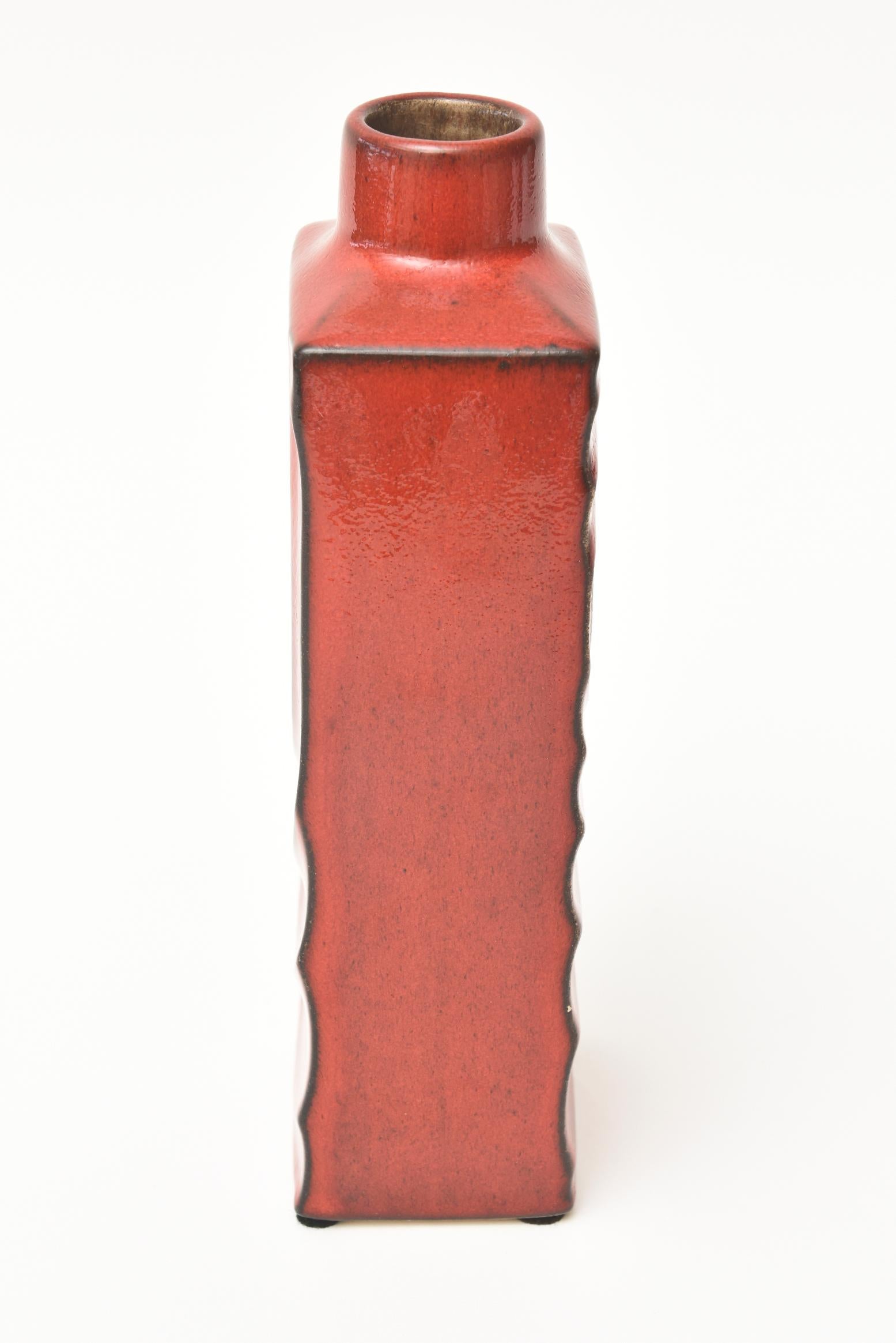 Glazed Red Ceramic Zyclon Vase by Cari Zalloni for Keramik Vintage In Good Condition In North Miami, FL