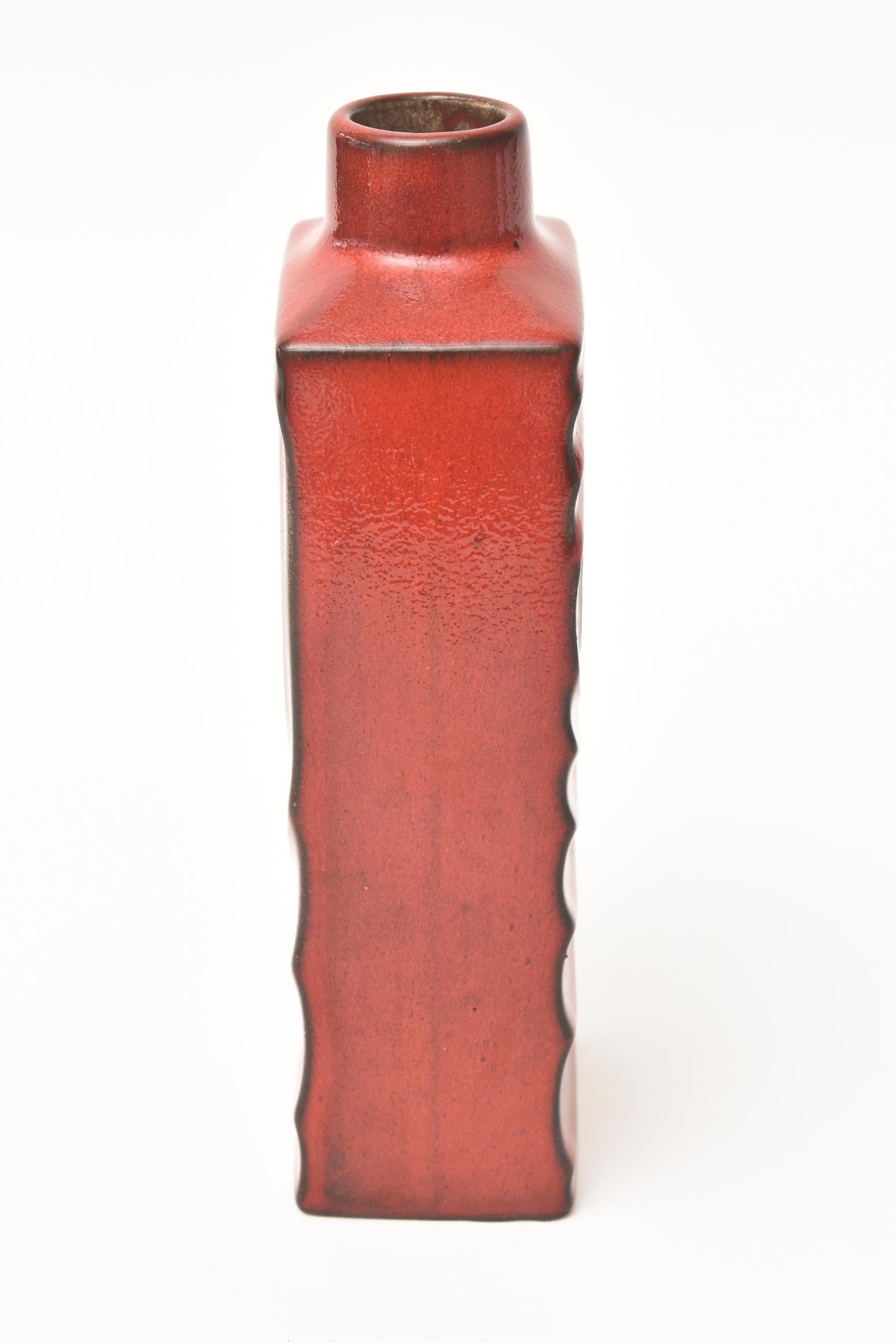 Mid-20th Century Glazed Red Ceramic Zyclon Vase by Cari Zalloni for Keramik Vintage