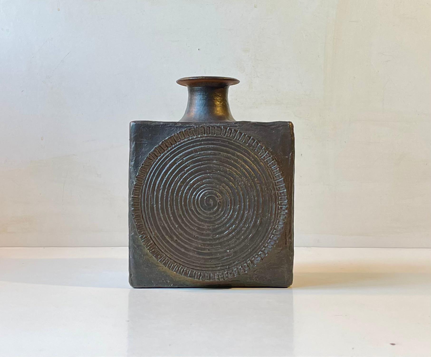Glazed Scandinavian Brutalist Stoneware Vase in the style of Annikki Hovisaari In Good Condition In Esbjerg, DK