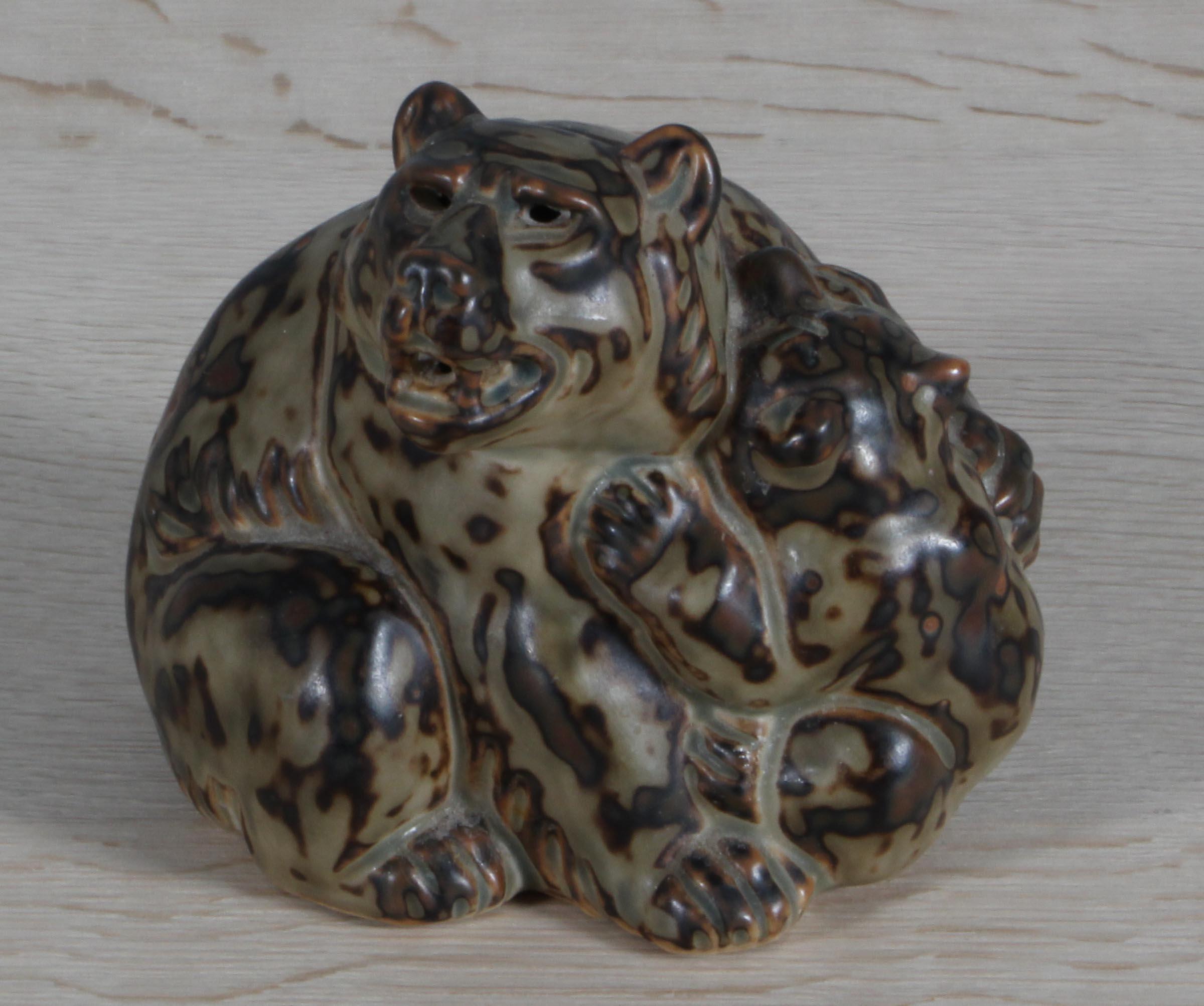 Bear with a bear baby glazed stoneware Roayal Copenhagen statue by Knud Kyhn.
Ceramic statue produced by Royal Copenhagen of Denmark in perfect condition.
Produced 1950s. Knud Kyhn 1880-1969 was a Danish painter, artist and ceramic sculptor who