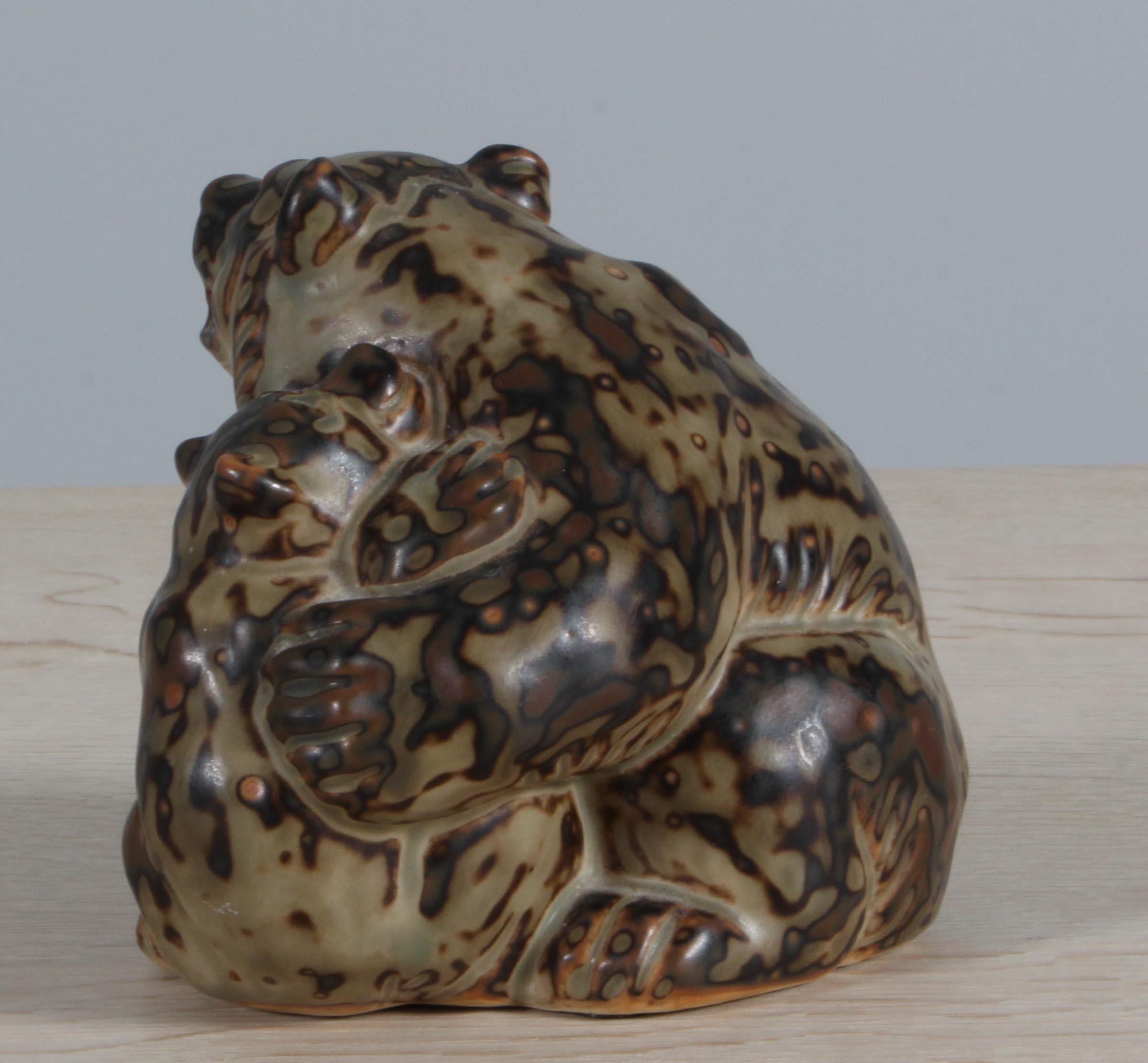 Scandinavian Modern Glazed Stoneware Bear with baby Figurine, Knud Kyhn for Royal Copenhagen #20193 For Sale