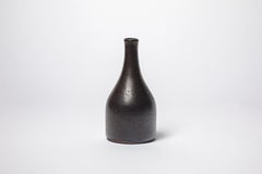 Glazed stoneware bottle by Jeanne et Norbert Pierlot at Ratilly, circa 1970.
