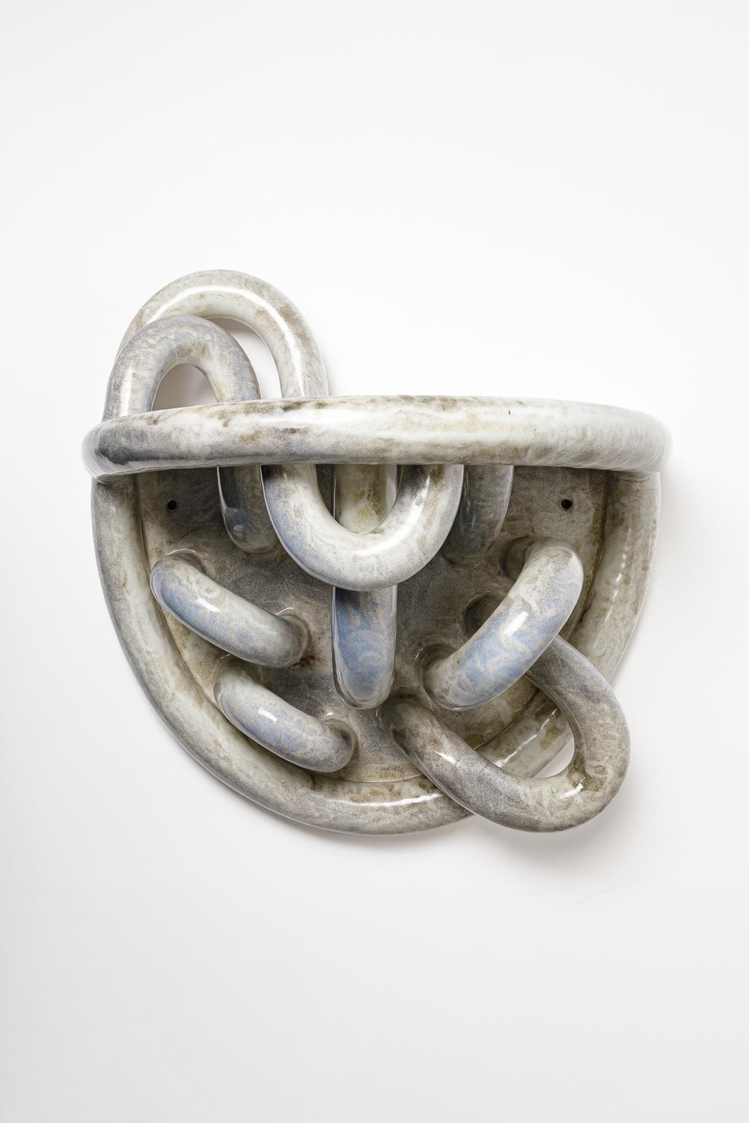 Glazed stoneware console entitled « Nebula » by Clémentine Dupré.
Artist signature on the back. 2025.
H : 15.7 x 16.1 x 11 inches.