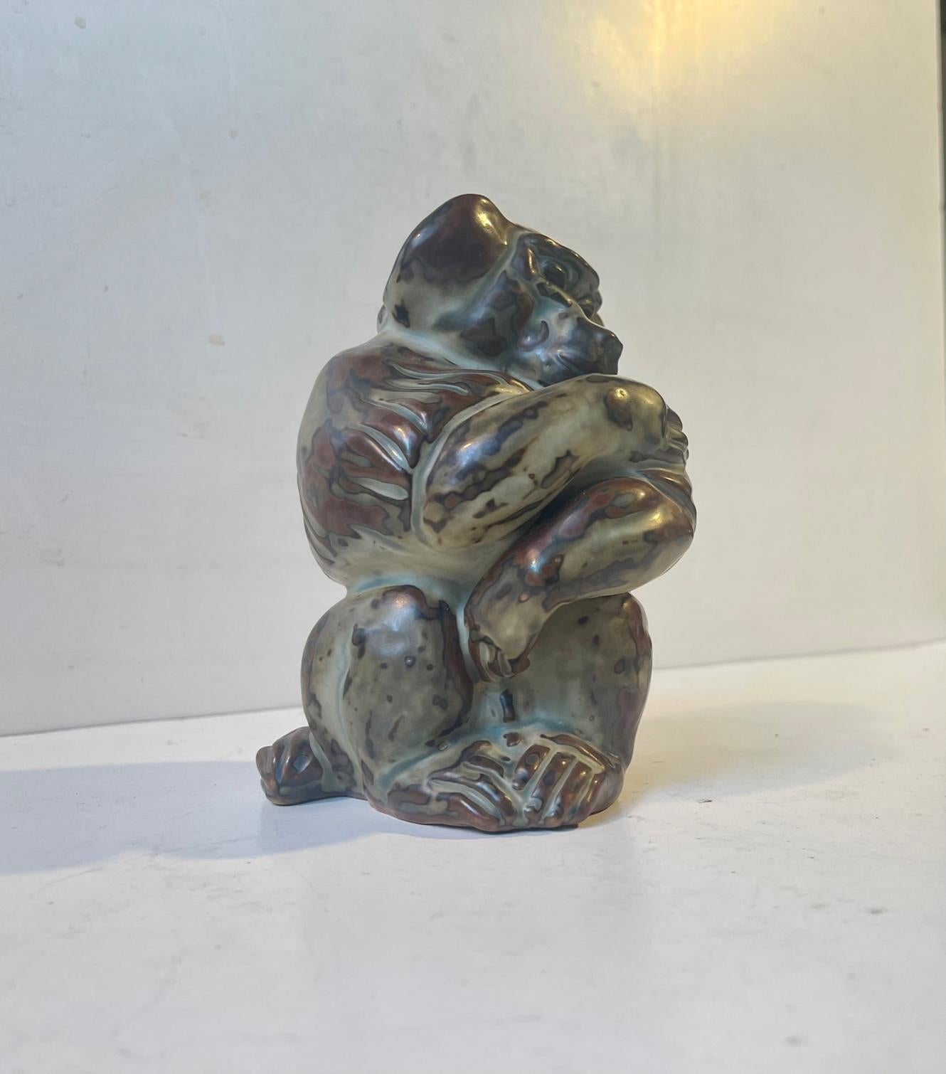 Glazed Stoneware Monkey by Knud Kyhn for Royal Copenhagen, 1950s In Good Condition For Sale In Esbjerg, DK