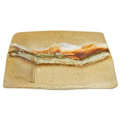 Plato de gres esmaltado de Jean Linard, hacia 1970.