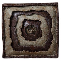Scultura in gres smaltato intitolata "La Cible", Anne Barrès, 1971