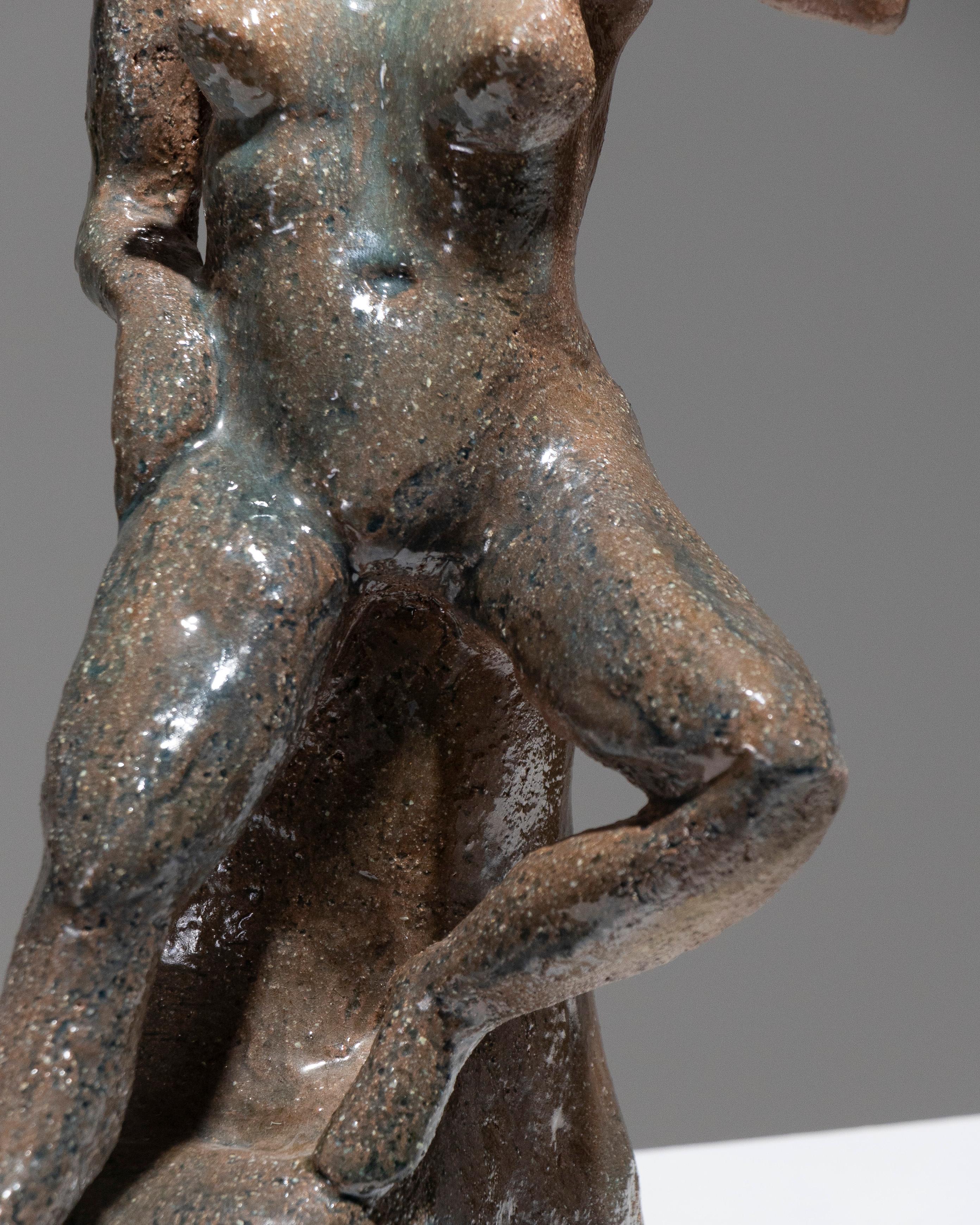 Glazed Stoneware Sculpture of a Woman, 1950s in vendita 7