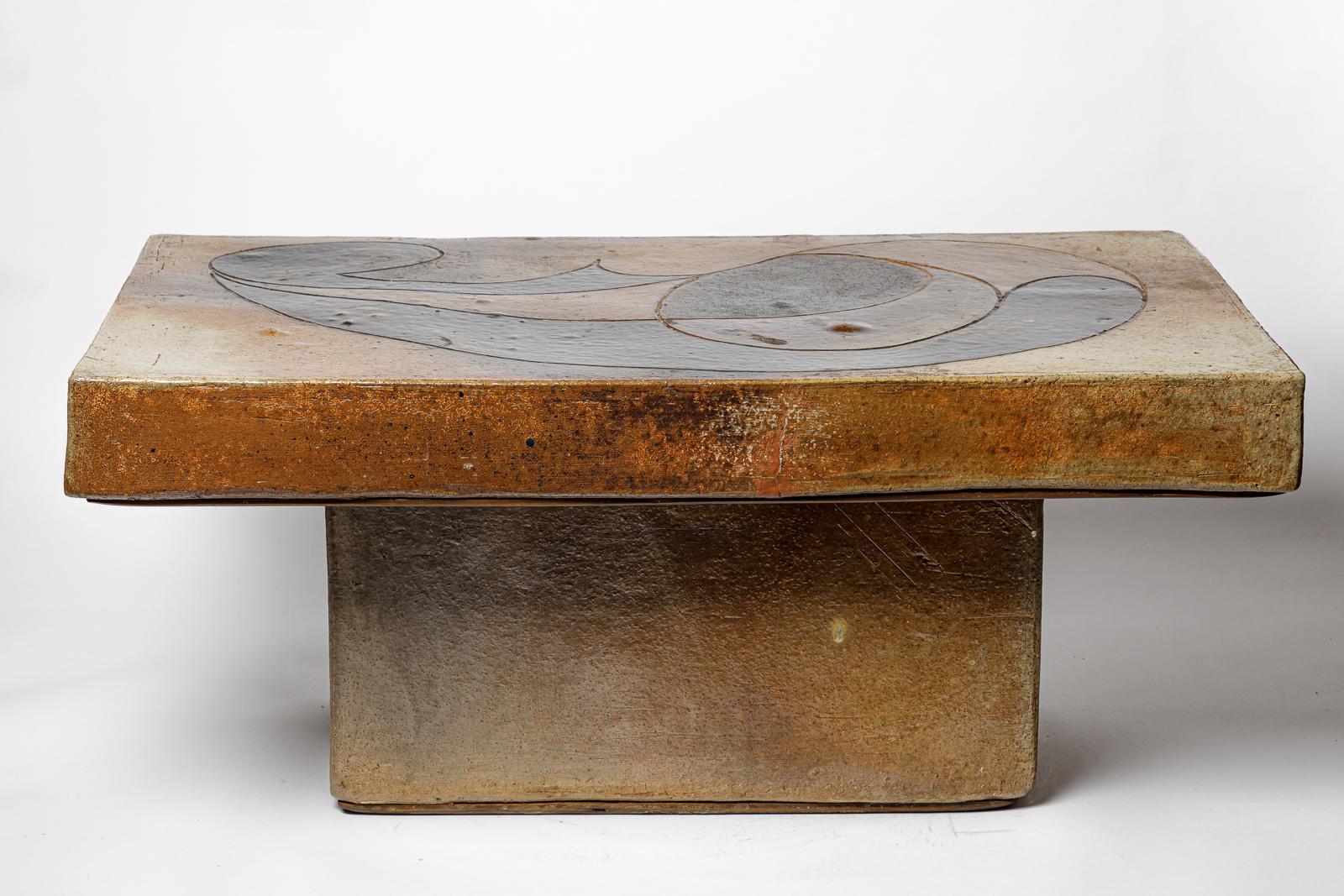 20ième siècle Table en grès émaillé à décor géométrique de Georges Martin, vers 1970. en vente