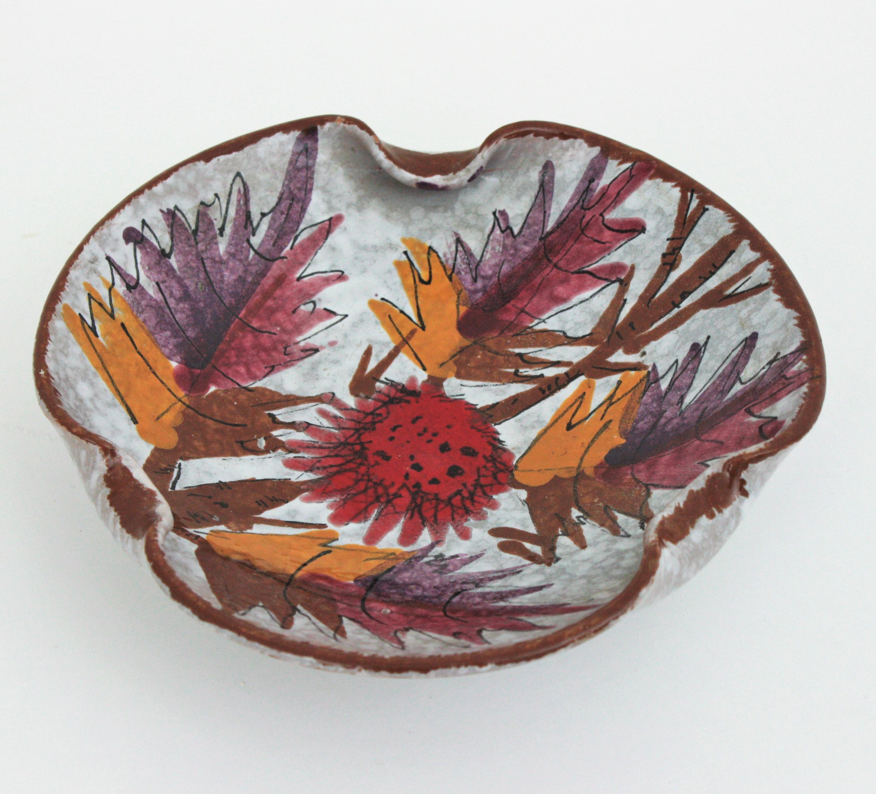 Midcentury Decorative Bowl in Glazed Terracota and Foliage Motif For Sale 2