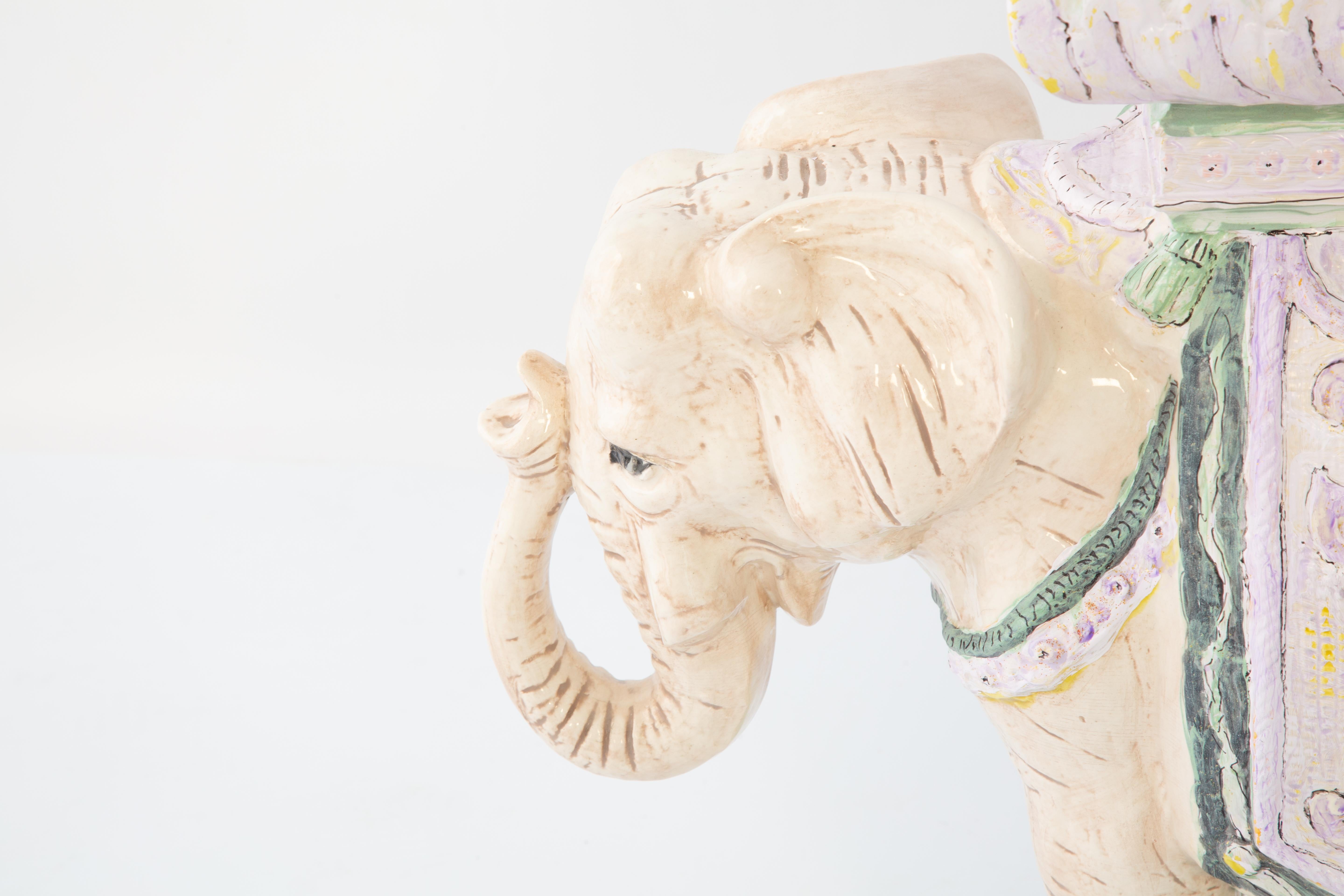 Siège de jardin ou table éléphant en terre cuite émaillée en vente 3