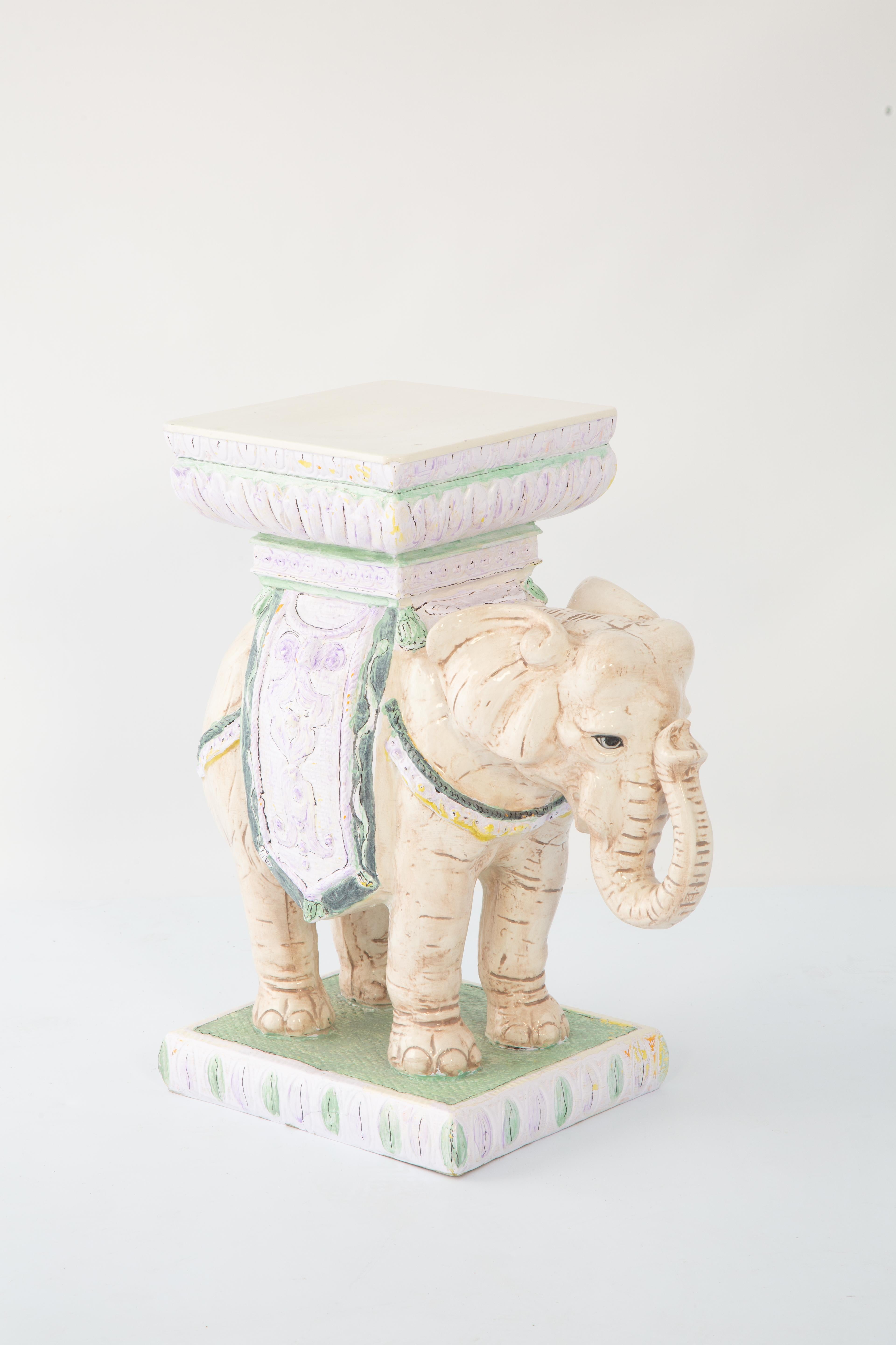 Siège de jardin ou table éléphant en terre cuite émaillée en vente 1