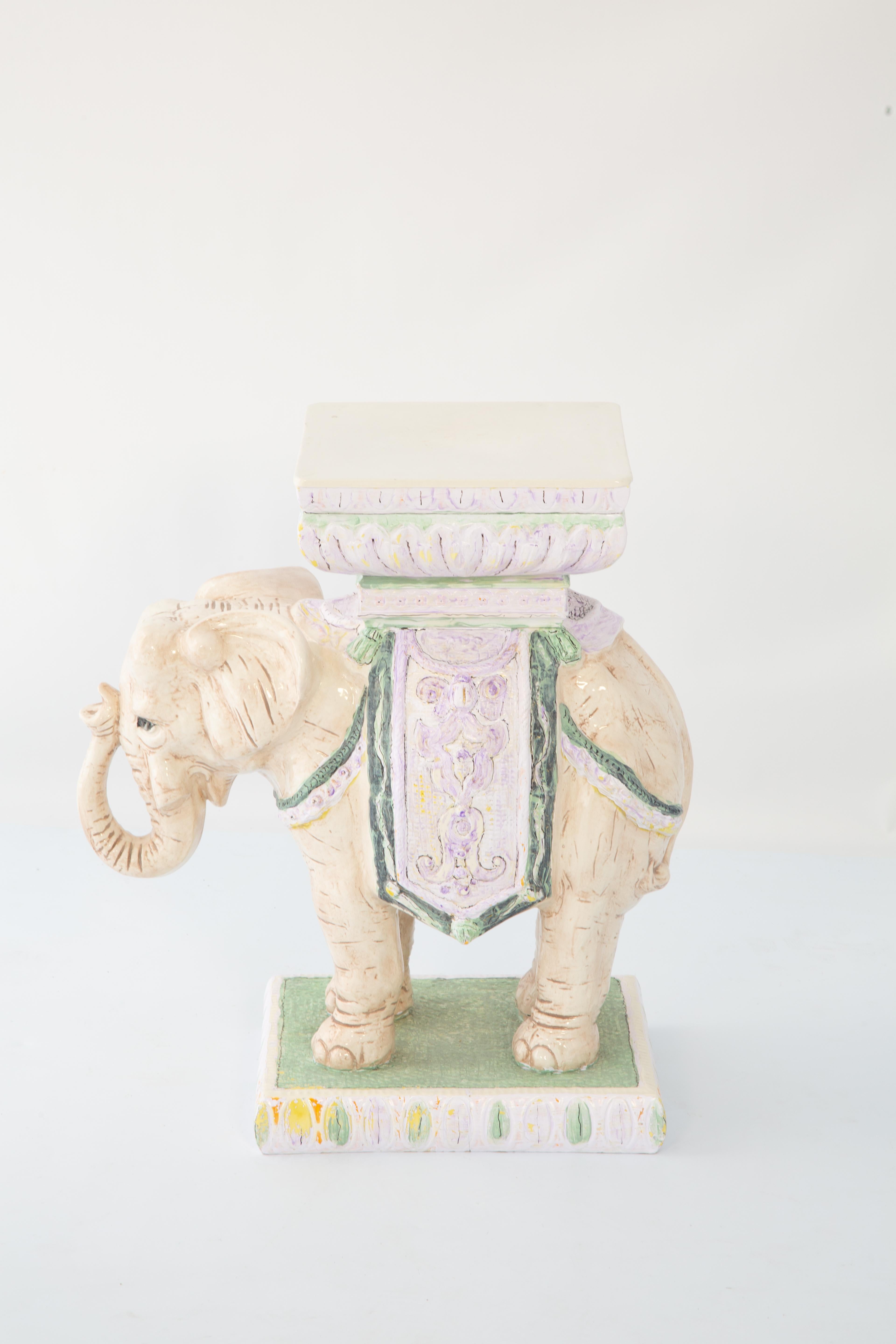 Siège de jardin ou table éléphant en terre cuite émaillée en vente 2
