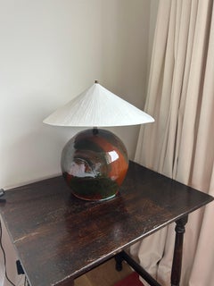 Lampe en terre cuite émaillée avec abat-jour en plâtre